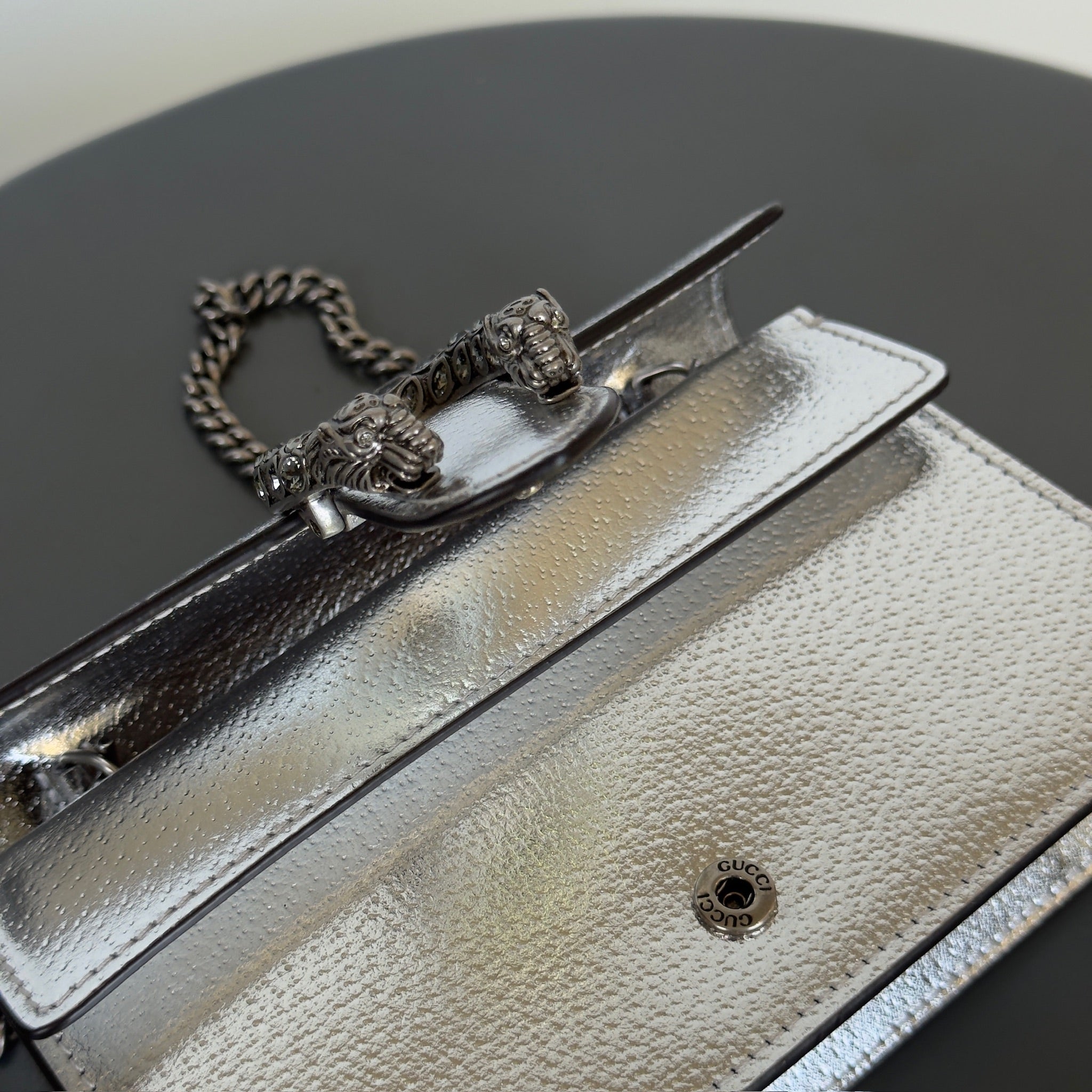 Gucci Super Mini Dionysus Bag In Silver Leather - Queen May