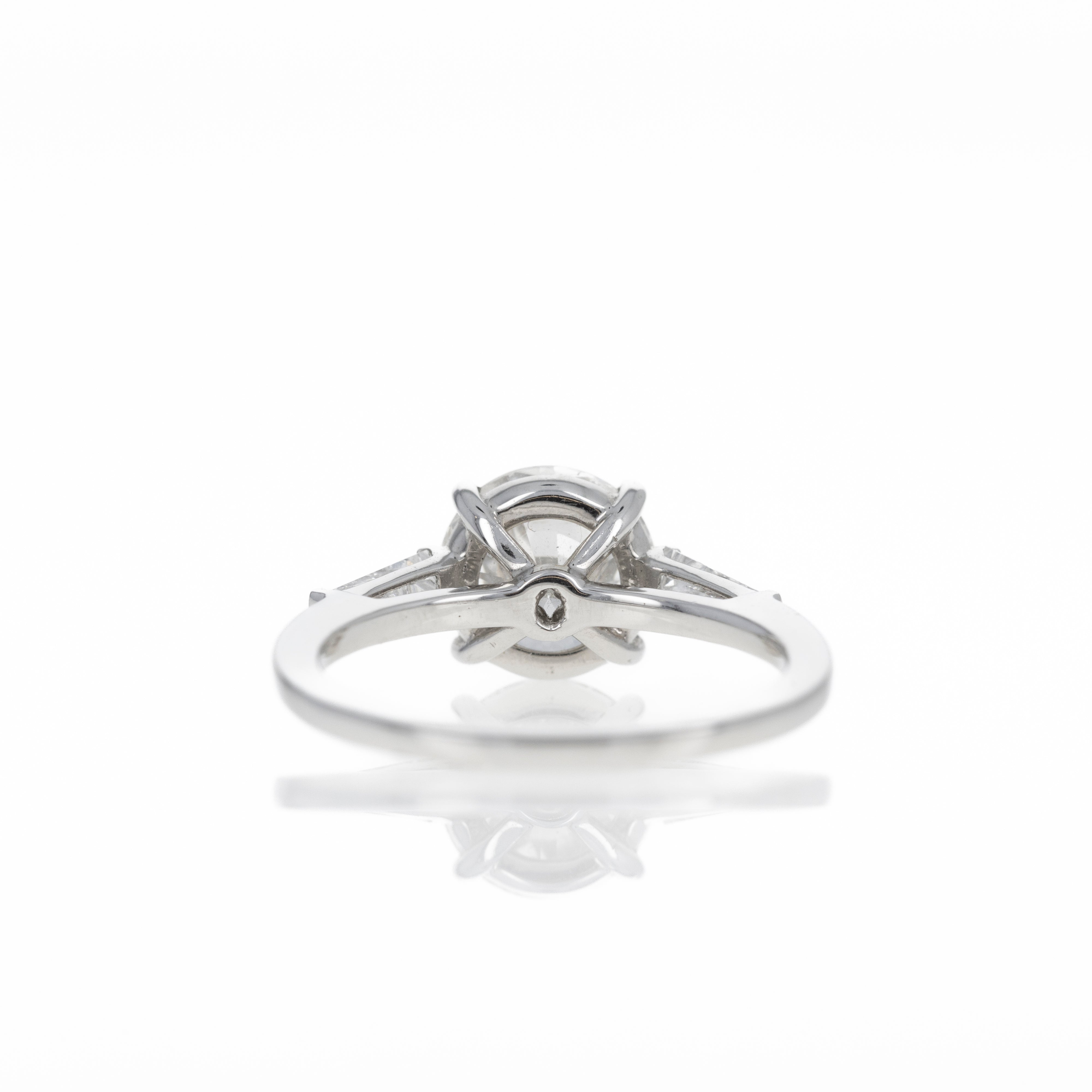 Platinum 2.03 Carat Round Brilliant Cut Diamond Tapered Baguette Engagement Ring - Queen May