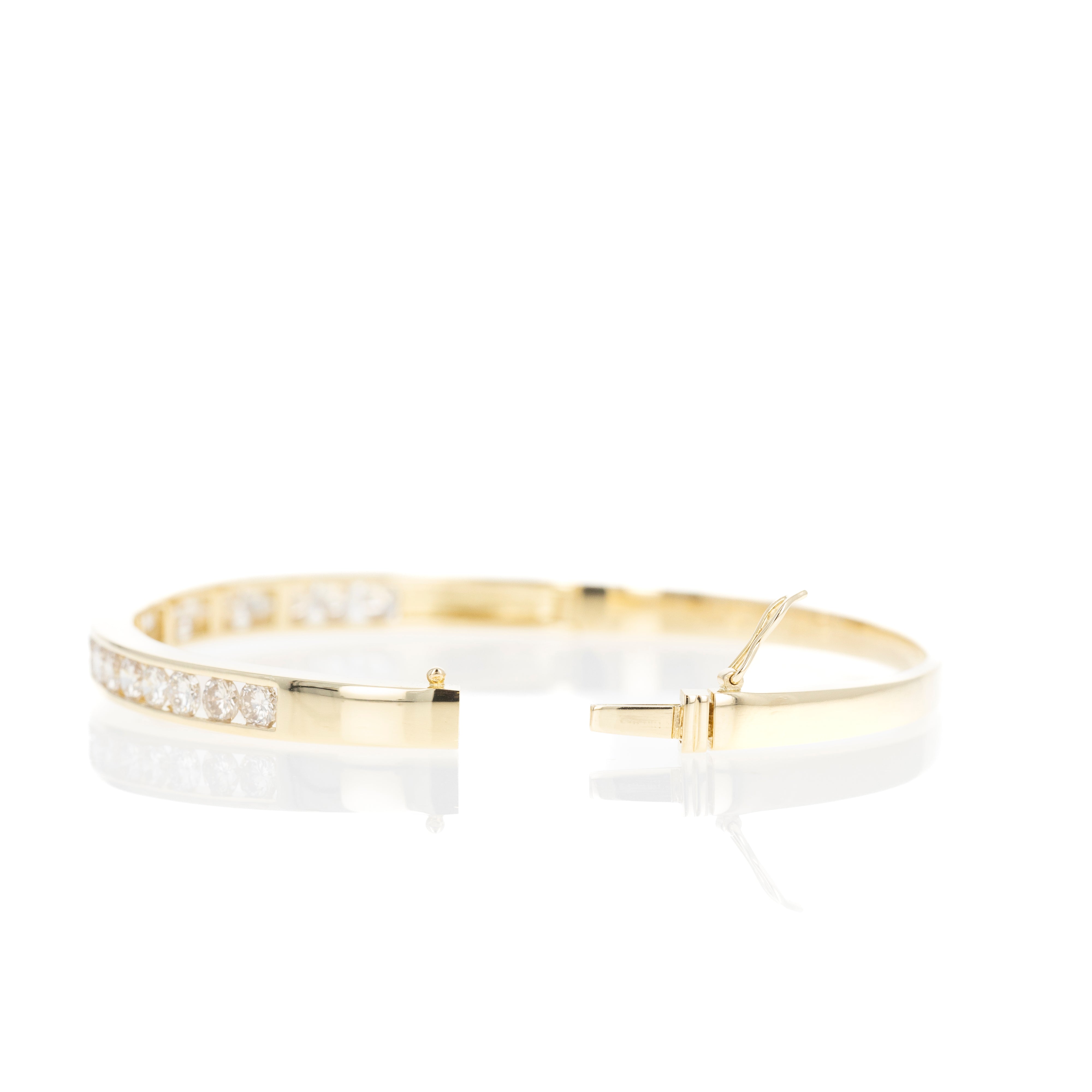 18K Yellow Gold 3.33 Carat Diamond Channel Set Bangle - Queen May