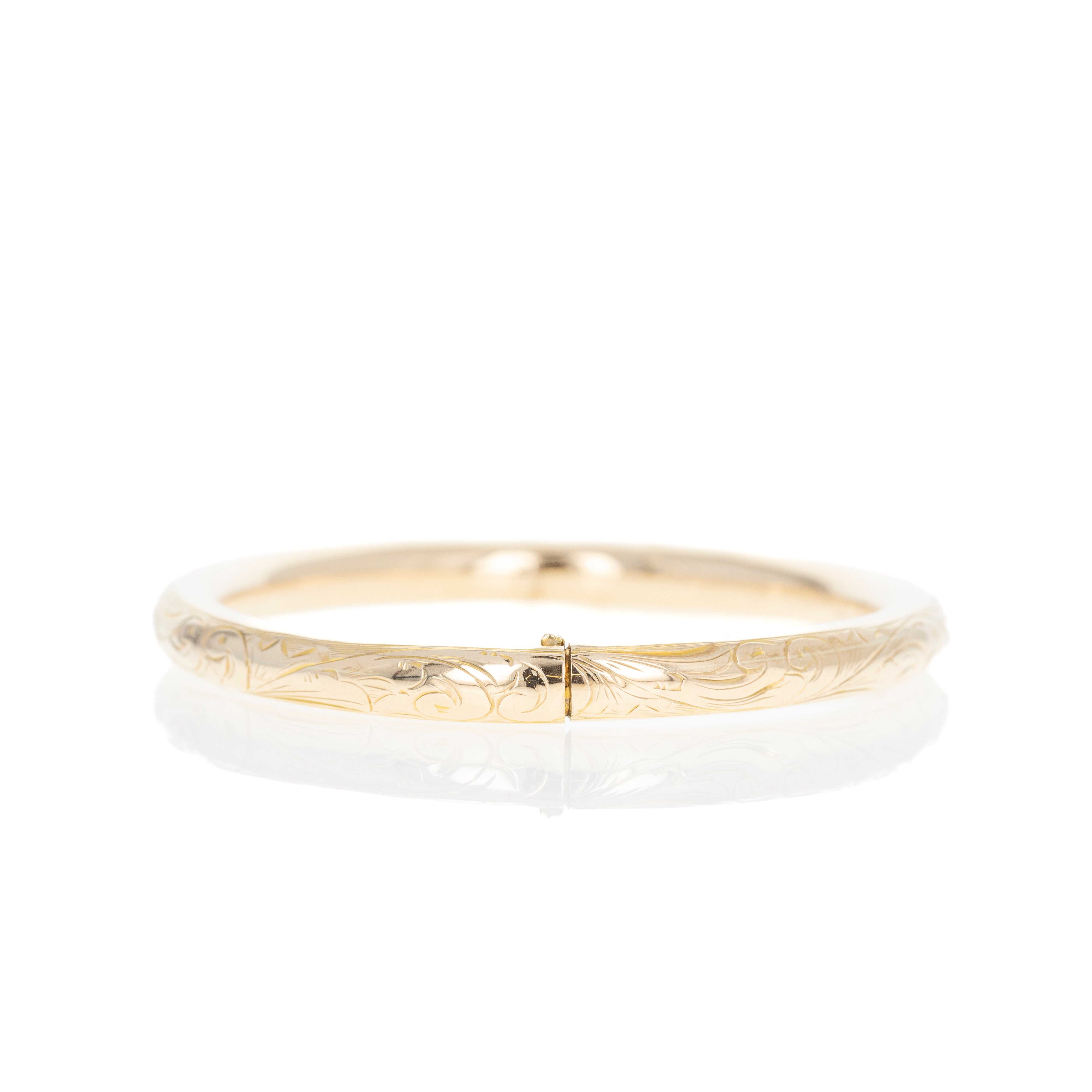 Victorian 10K Yellow Gold Acid Etched Engraved Filigree Bangle - Queen May