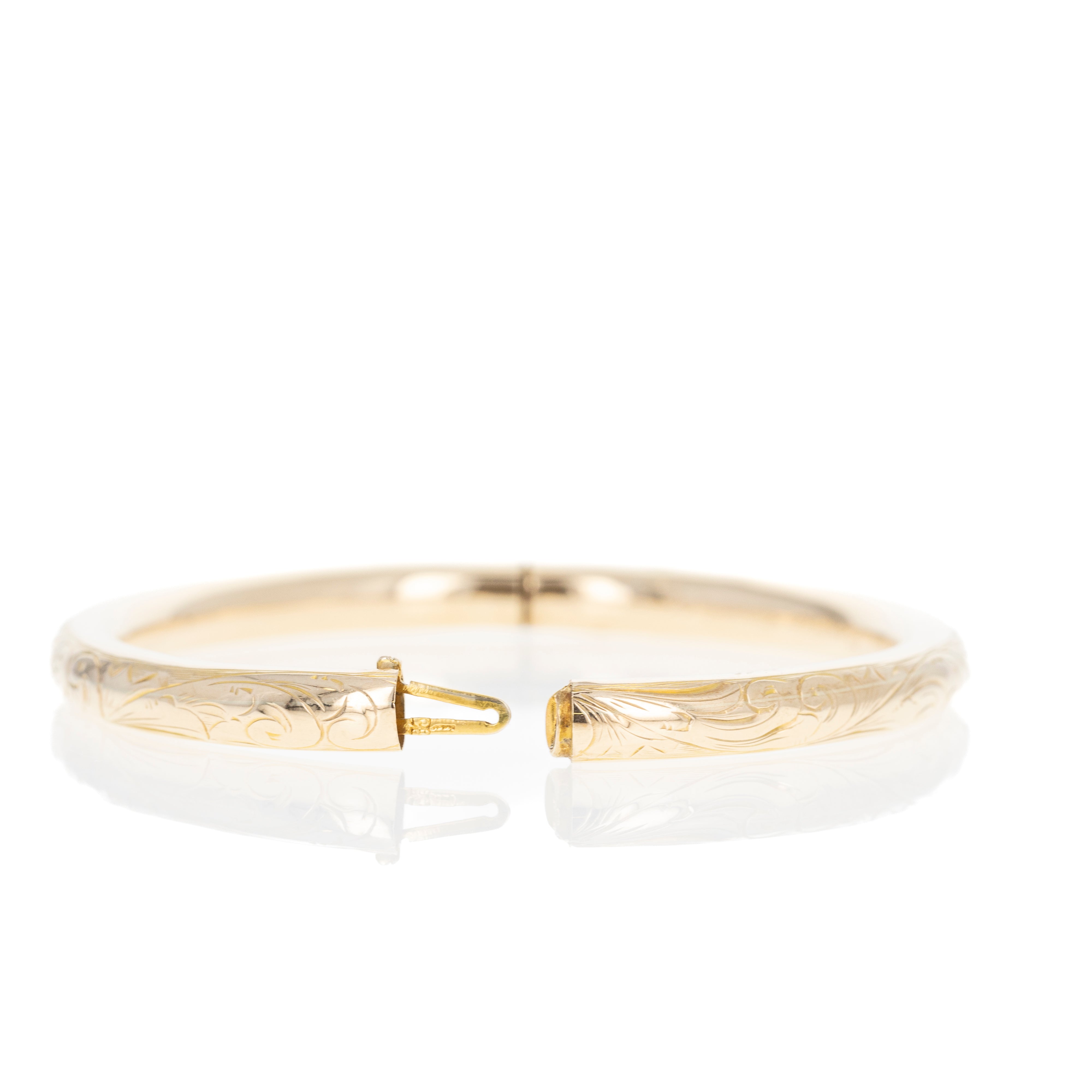 Victorian 10K Yellow Gold Acid Etched Engraved Filigree Bangle - Queen May