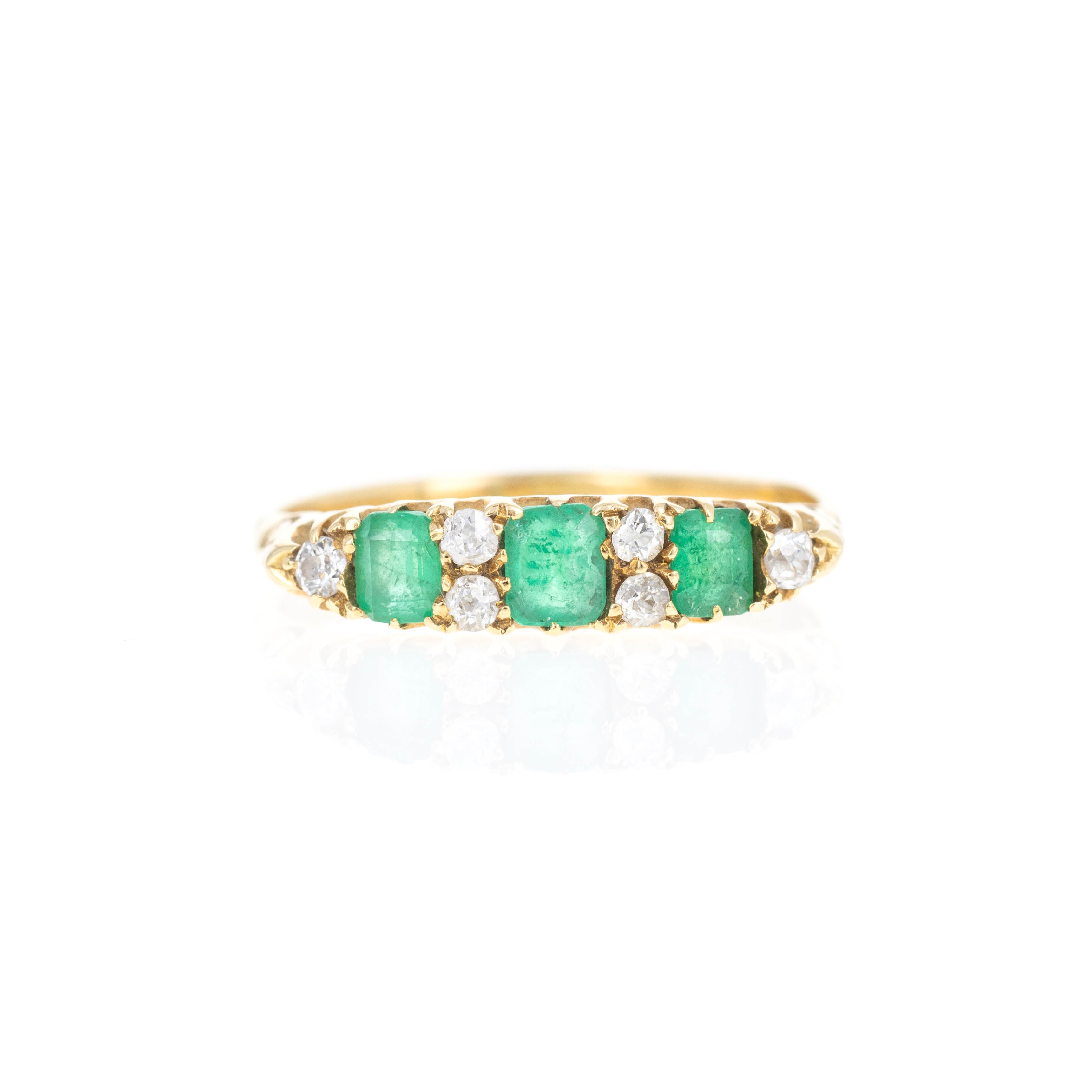 Victorian 18K Yellow Gold 0.50 Carat Emerald Diamond Ring - Queen May