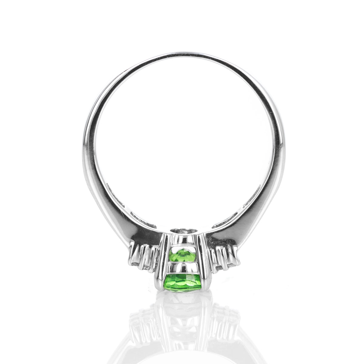 18K White Gold 1.32 Carat Oval Tsavorite Garnet Diamond Ring - Queen May