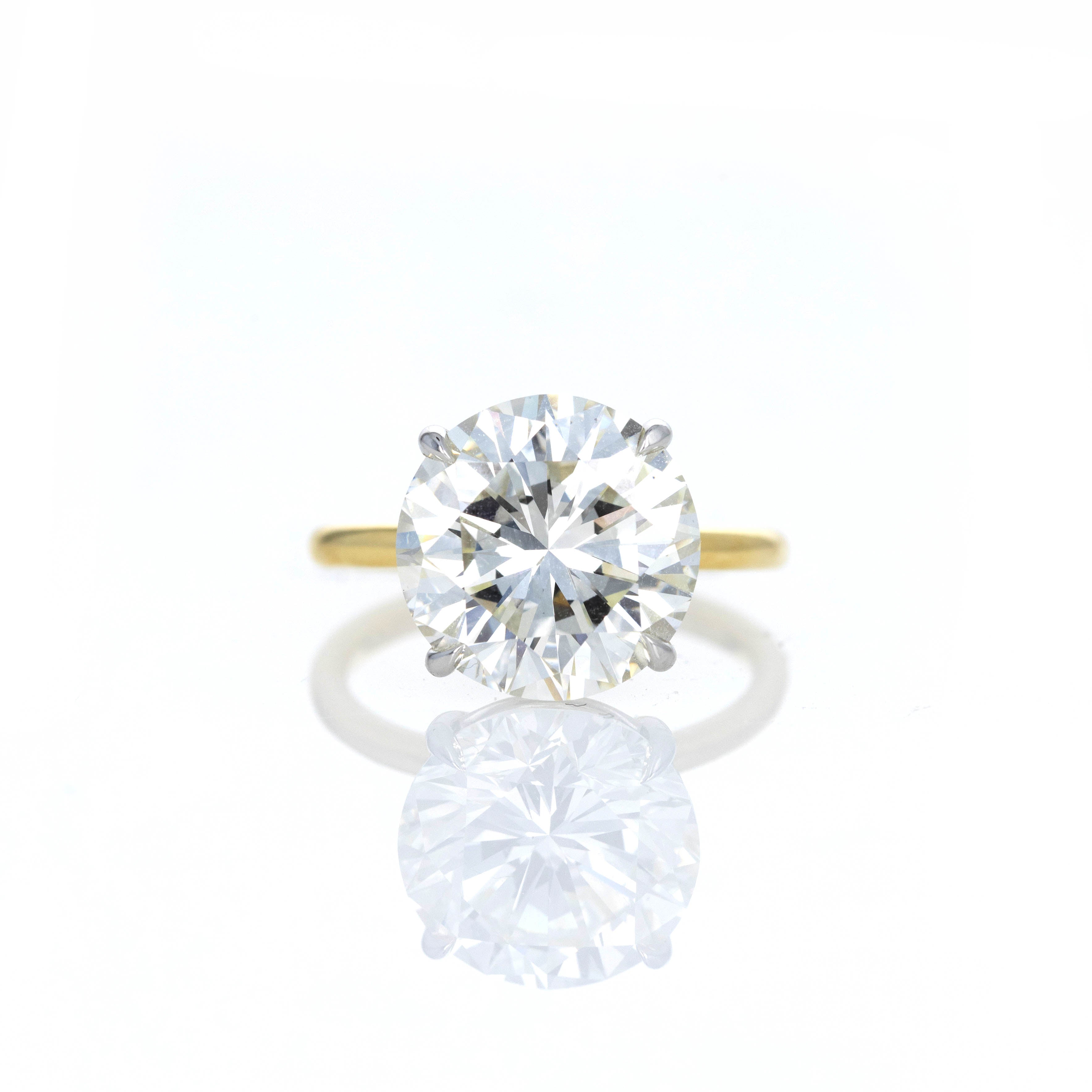 7.57 Carat Round Brilliant Diamond Solitaire Engagement Ring - Queen May