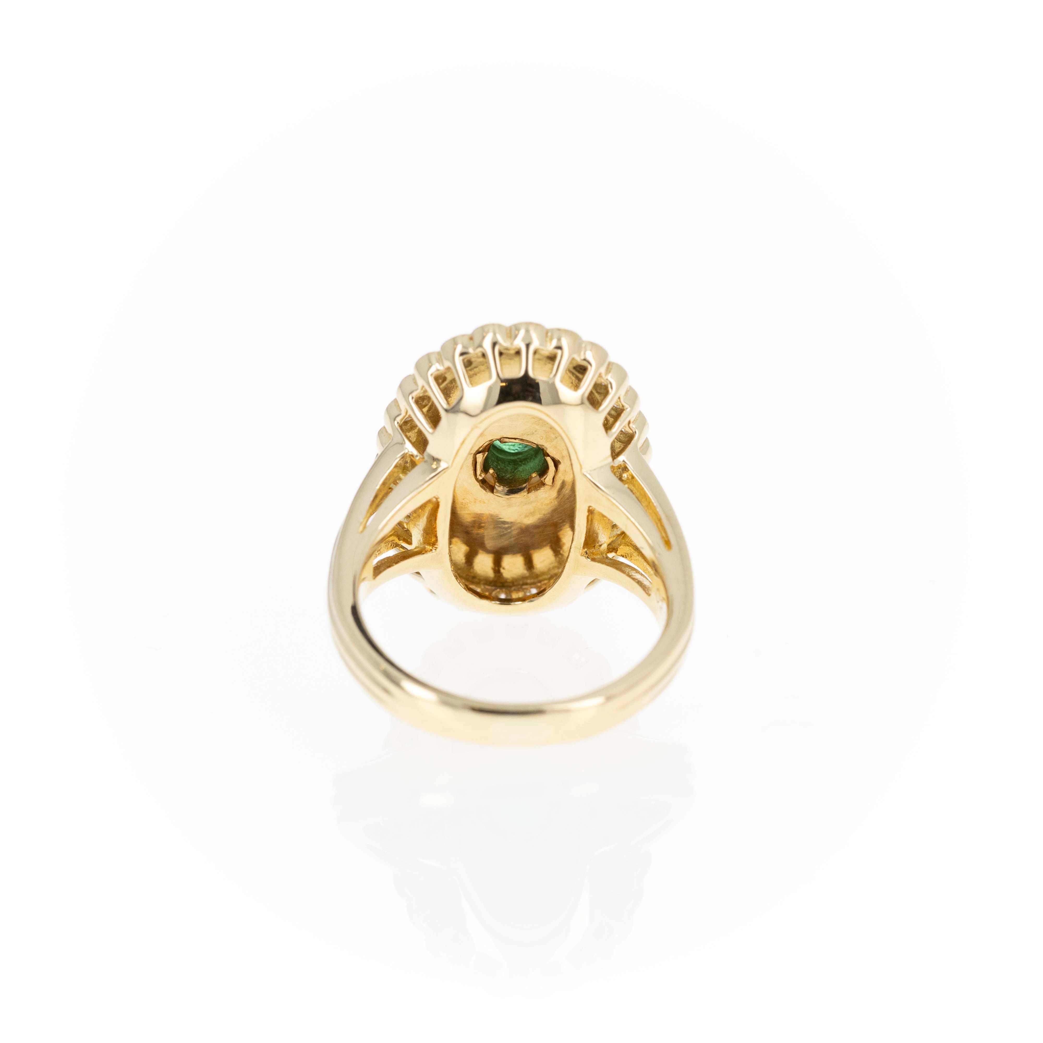 18K Yellow Gold 0.28 Carat Emerald Mother Of Pearl Diamond Ring - Queen May