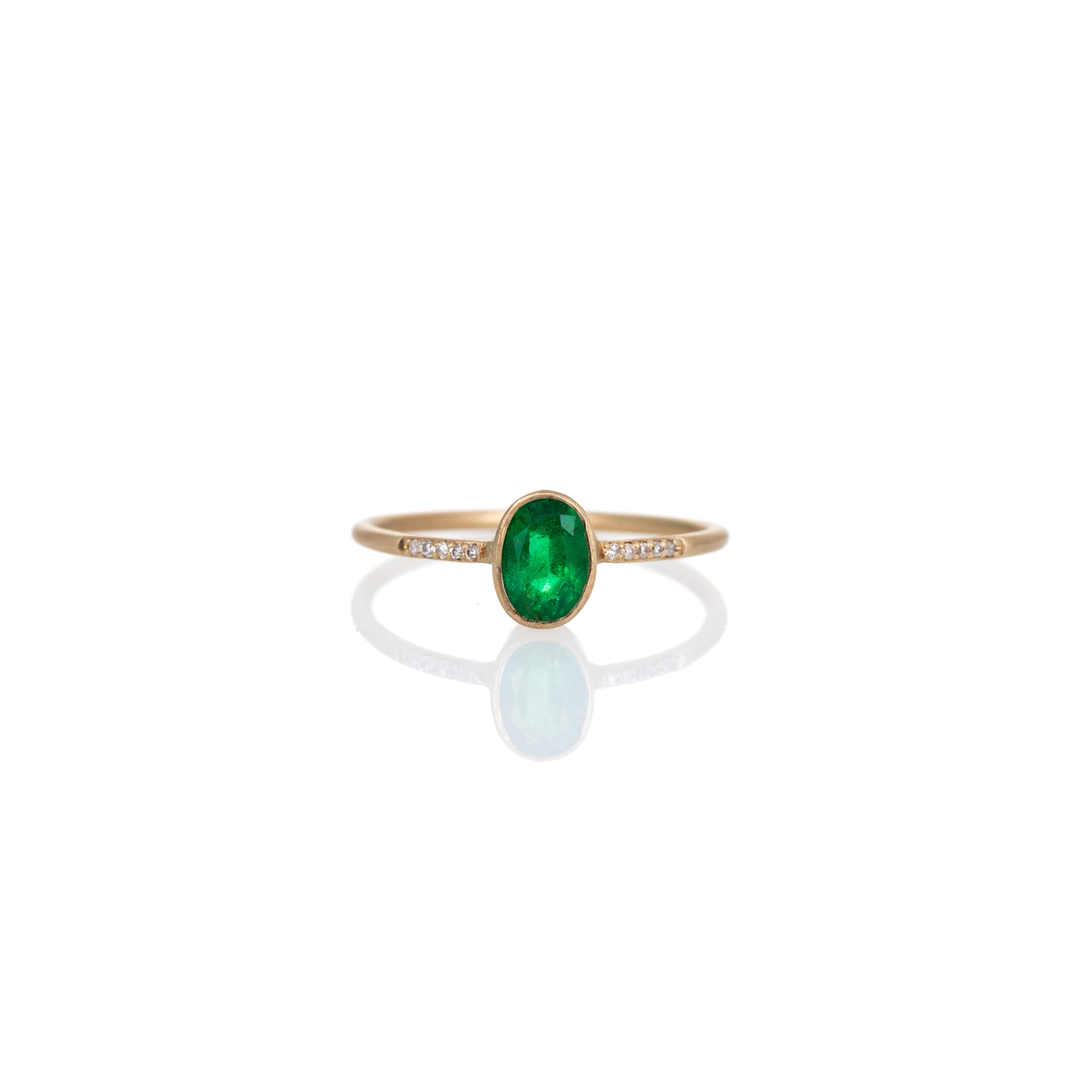 14K Yellow Gold 0.58 Carat Oval Emerald Diamond Bezel Ring - Queen May