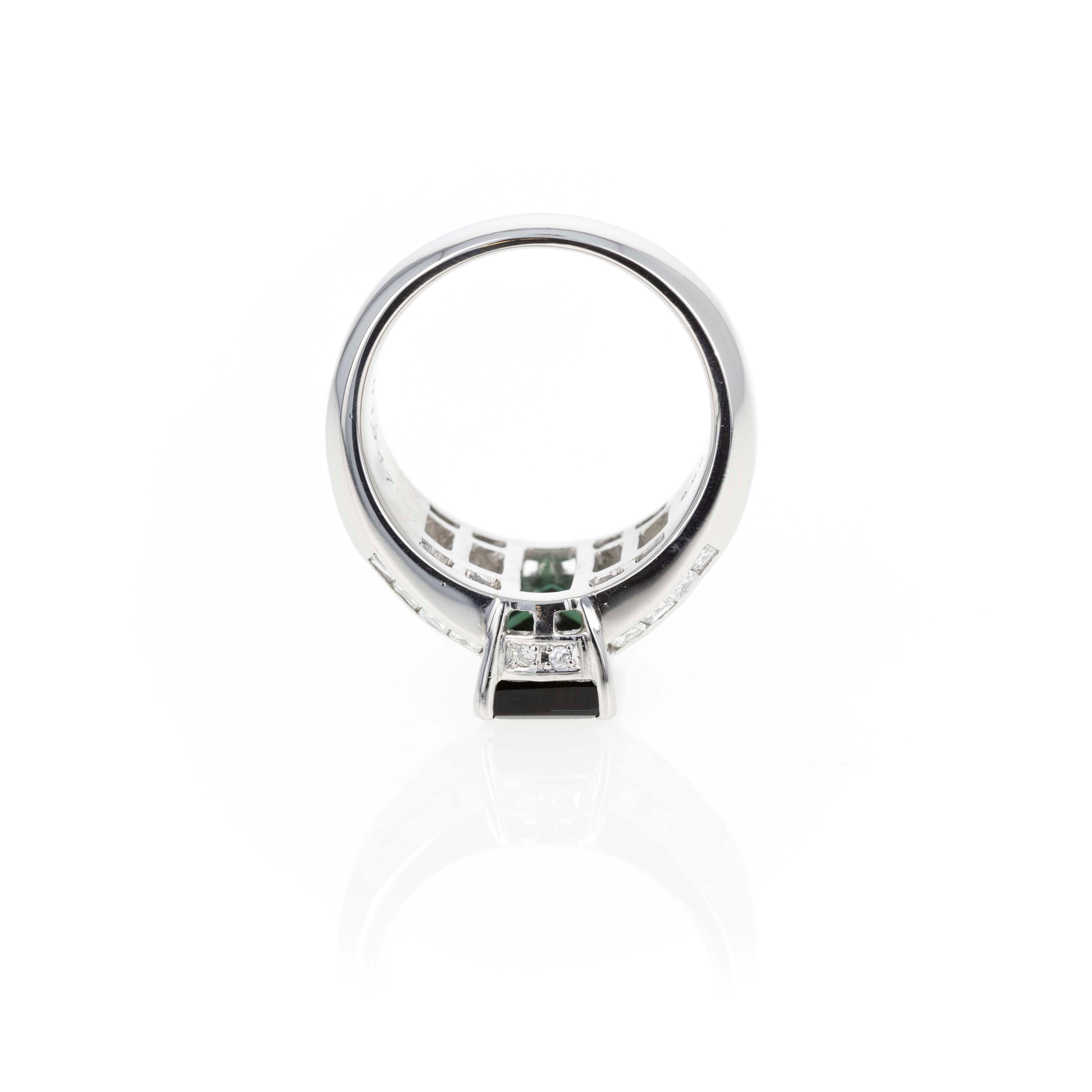 Platinum 3.06 Carat Green Tourmaline Diamond Ring - Queen May