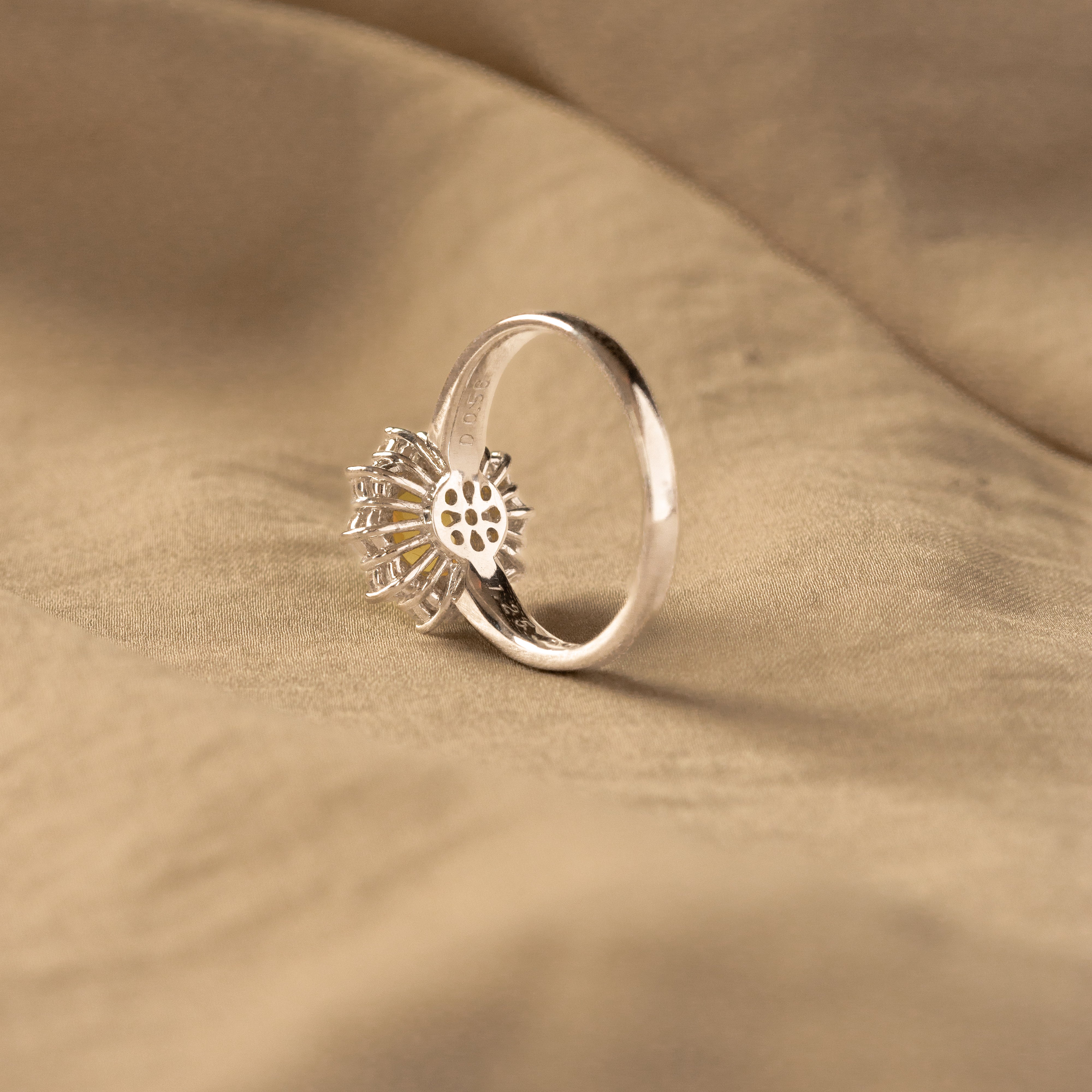 1.25 Carat Cat's Eye Chrysoberyl Diamond Halo Ring - Queen May