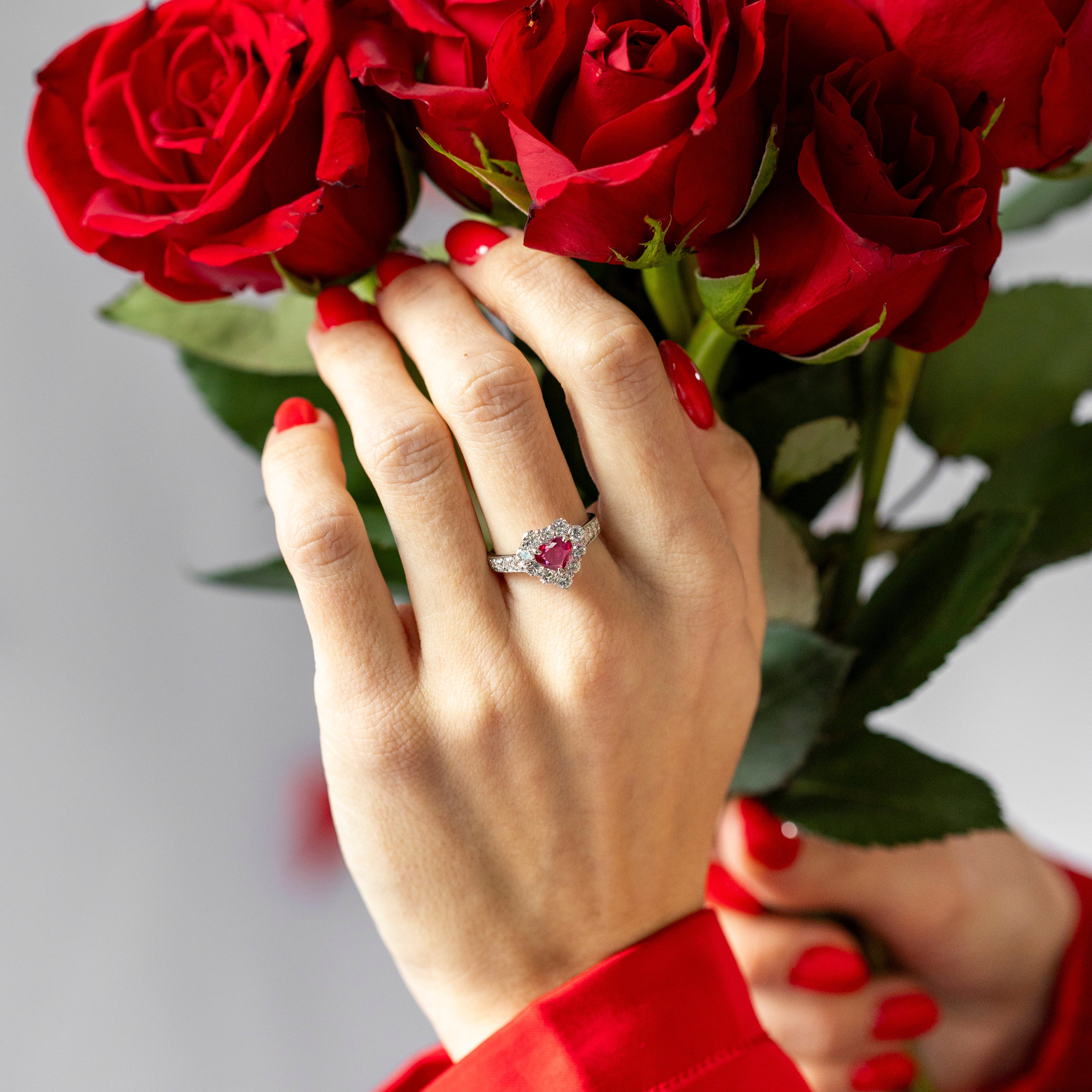 Platinum 0.78 Carat Heart Ruby Diamond Halo Ring - Queen May