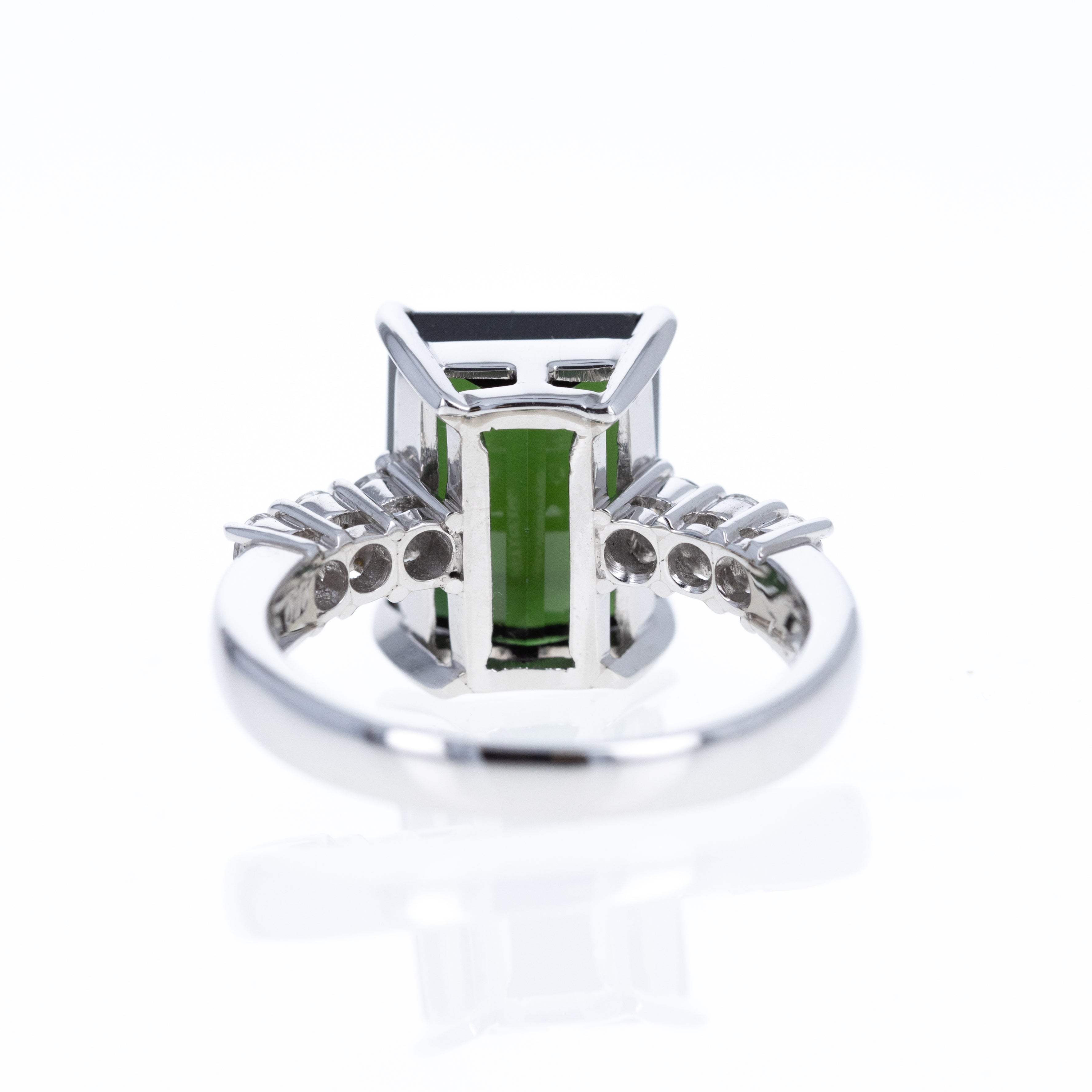Platinum 7.52 Carat Green Tourmaline Diamond Ring - Queen May