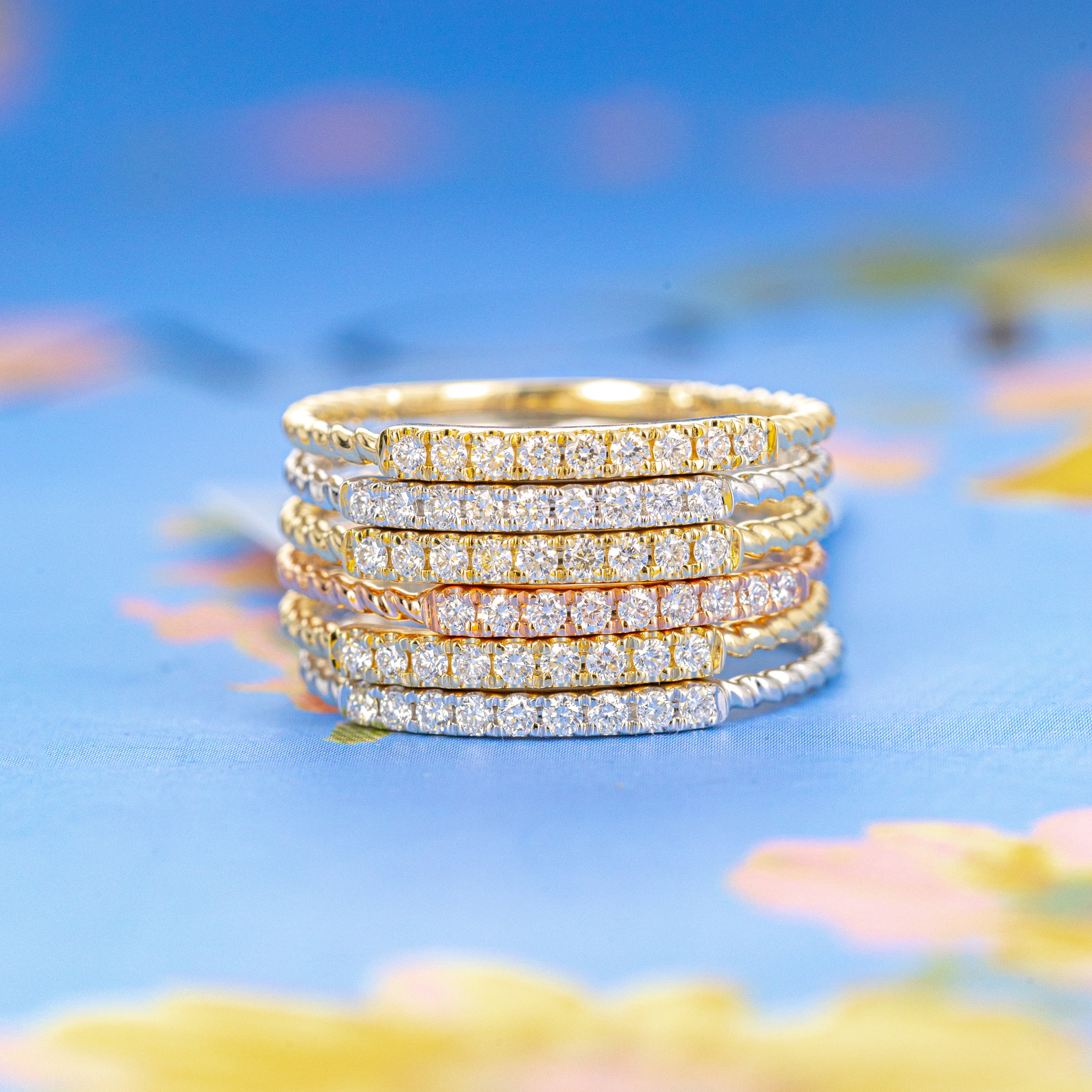 14K Gold Diamond Twist Wire Band - Queen May