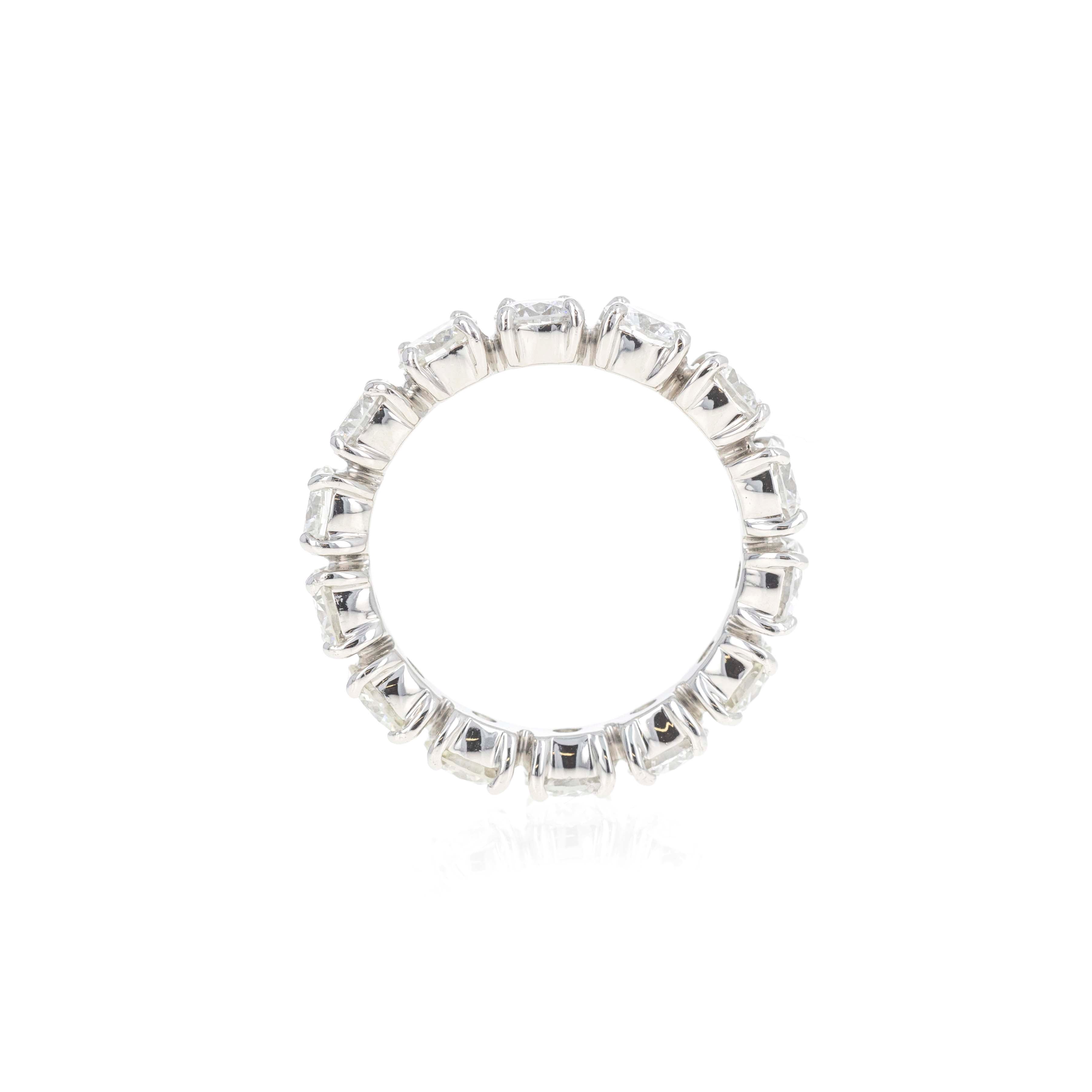 Platinum 2.98 Carat Round Diamond Floating Eternity Band - Queen May