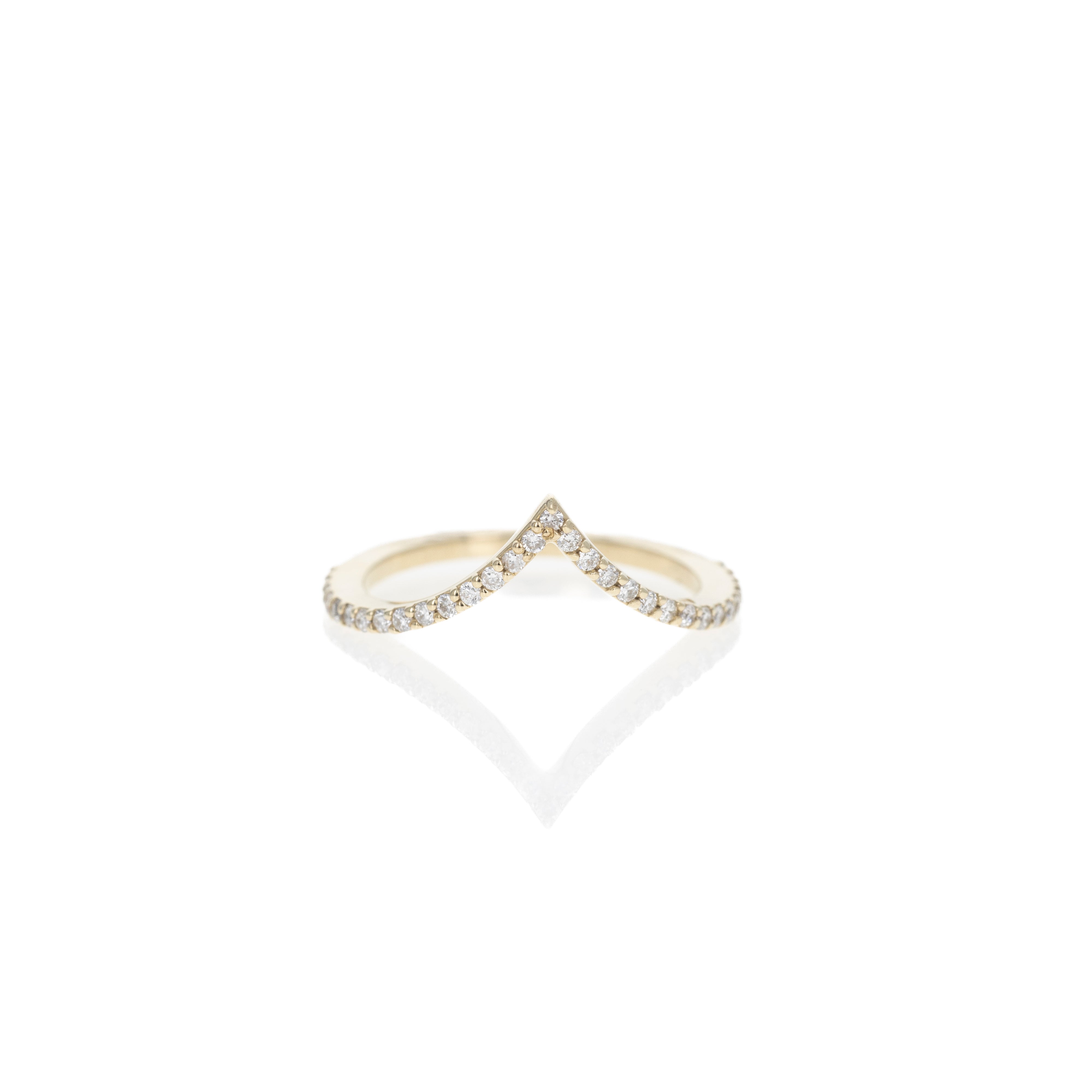 14K Gold 0.26 Carat Round Diamond Contour V-Shape Wedding Band - Queen May