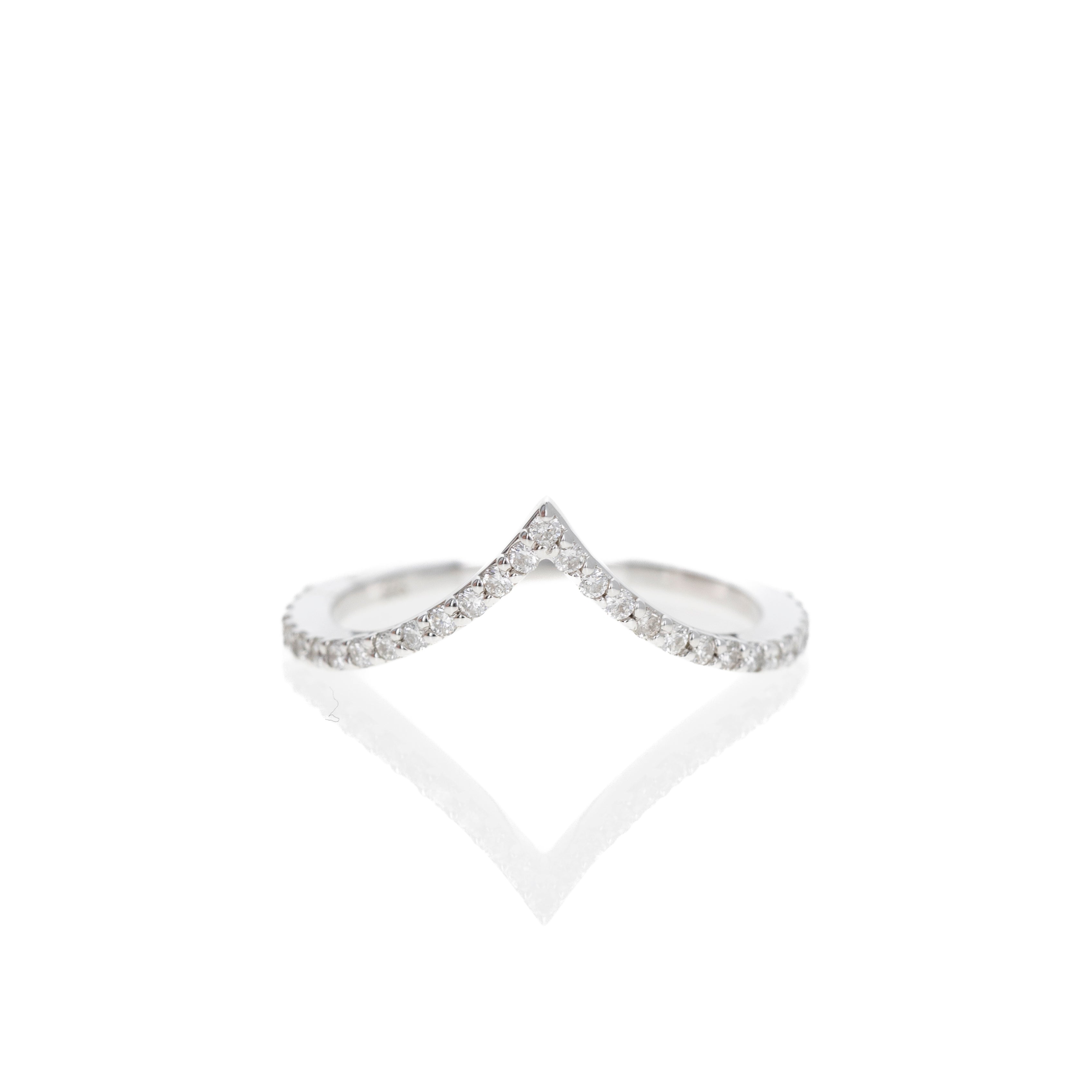 14K Gold 0.26 Carat Round Diamond Contour V-Shape Wedding Band - Queen May