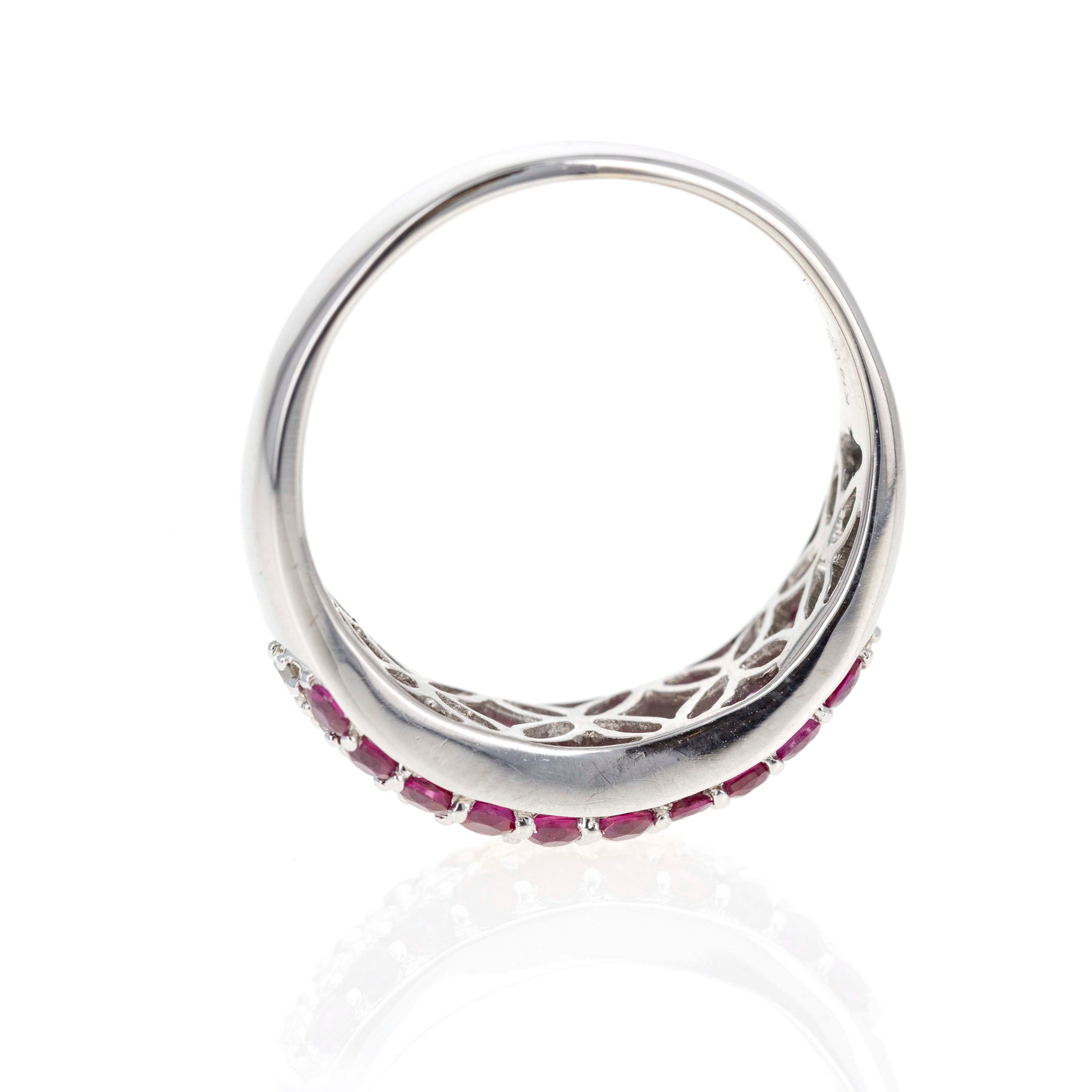 18K White Gold 0.80 Carat Ruby Diamond Pave Band - Queen May