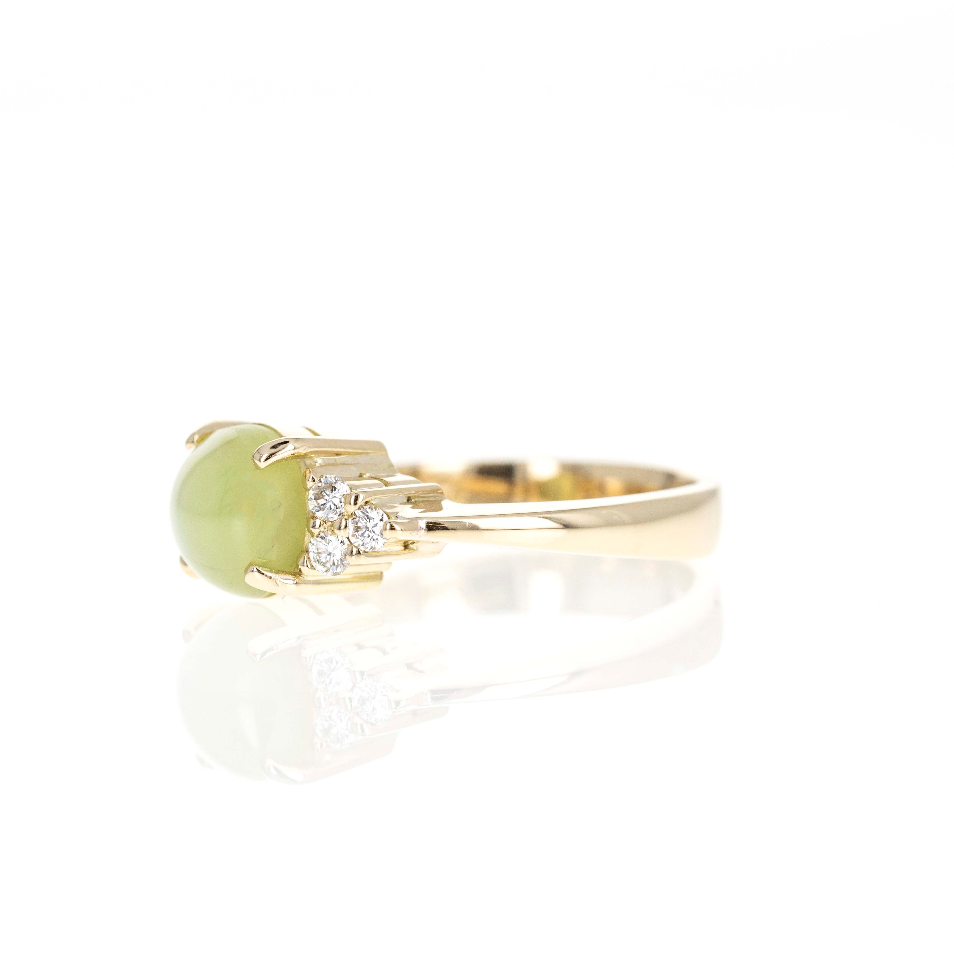 18K Yellow Gold 2.75 Carat Cats Eye Chrysoberyl Diamond Ring - Queen May
