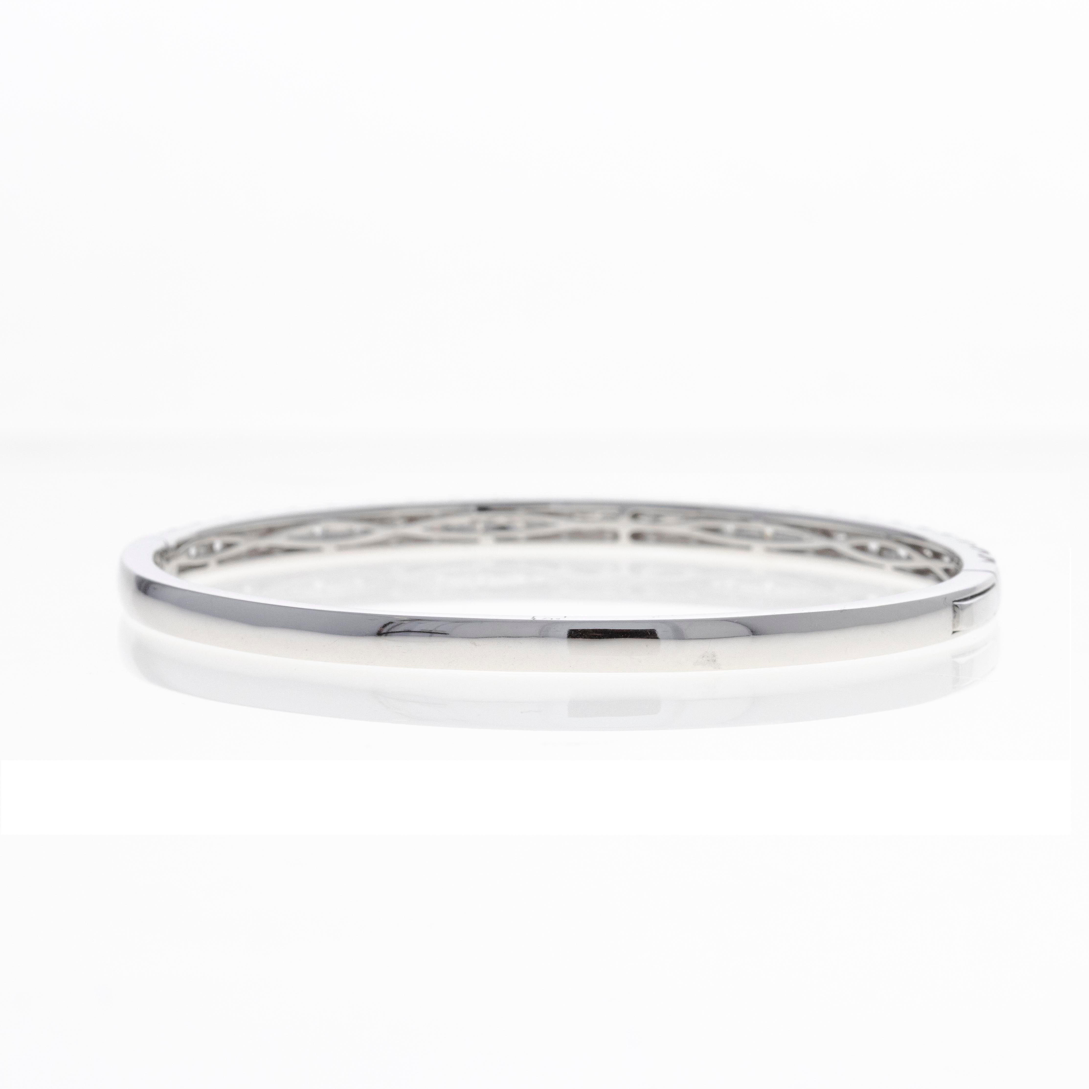 Lab Grown 3.13 Carat Round Diamond Bangle - Queen May