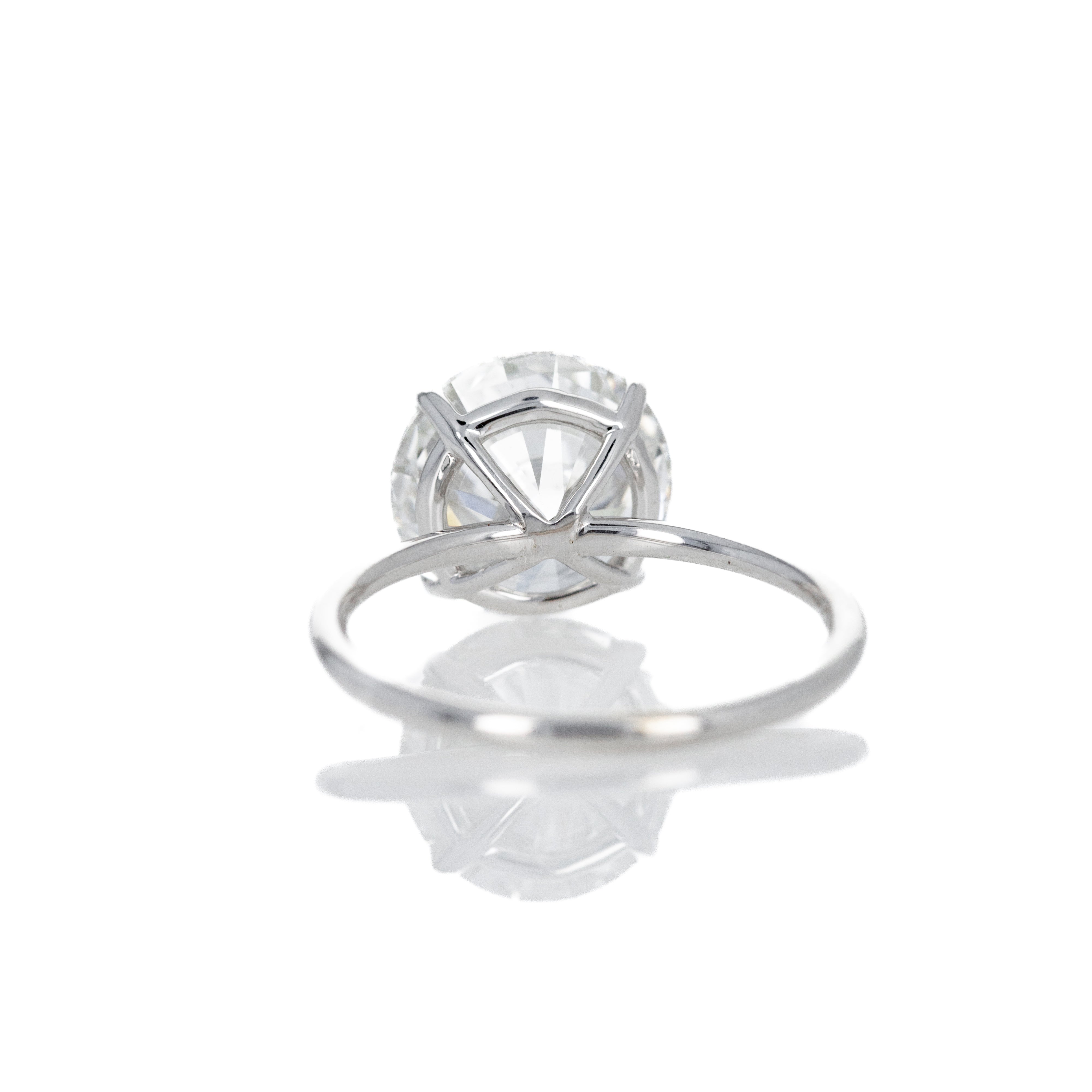 Lab Grown 2.04 Carat Round Diamond Engagement Ring - Queen May