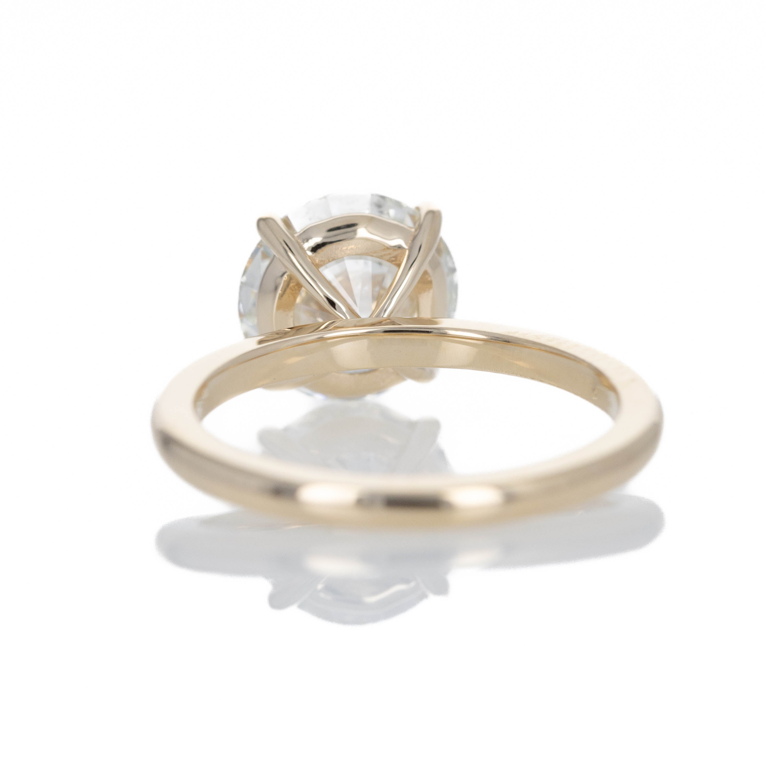 3.04 Carat Round Brilliant Diamond Solitaire Engagement Ring - Queen May