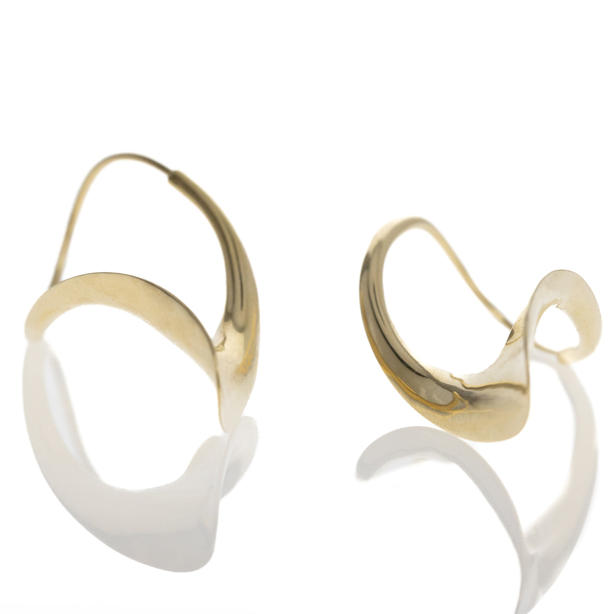 18K Yellow Gold Spiral Earrings - Queen May