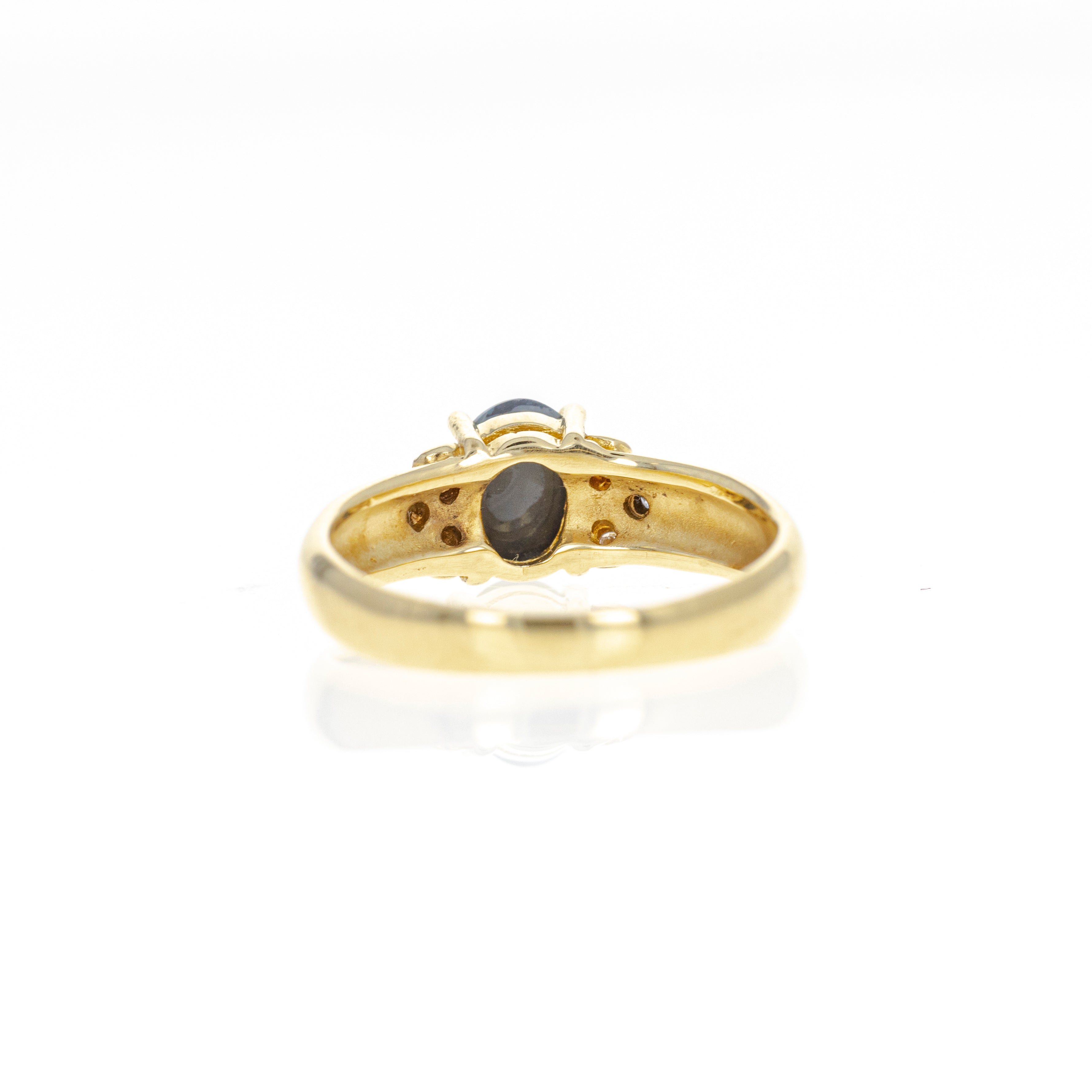 18K Yellow Gold 0.50 Carat Oval Opal Diamond Ring - Queen May