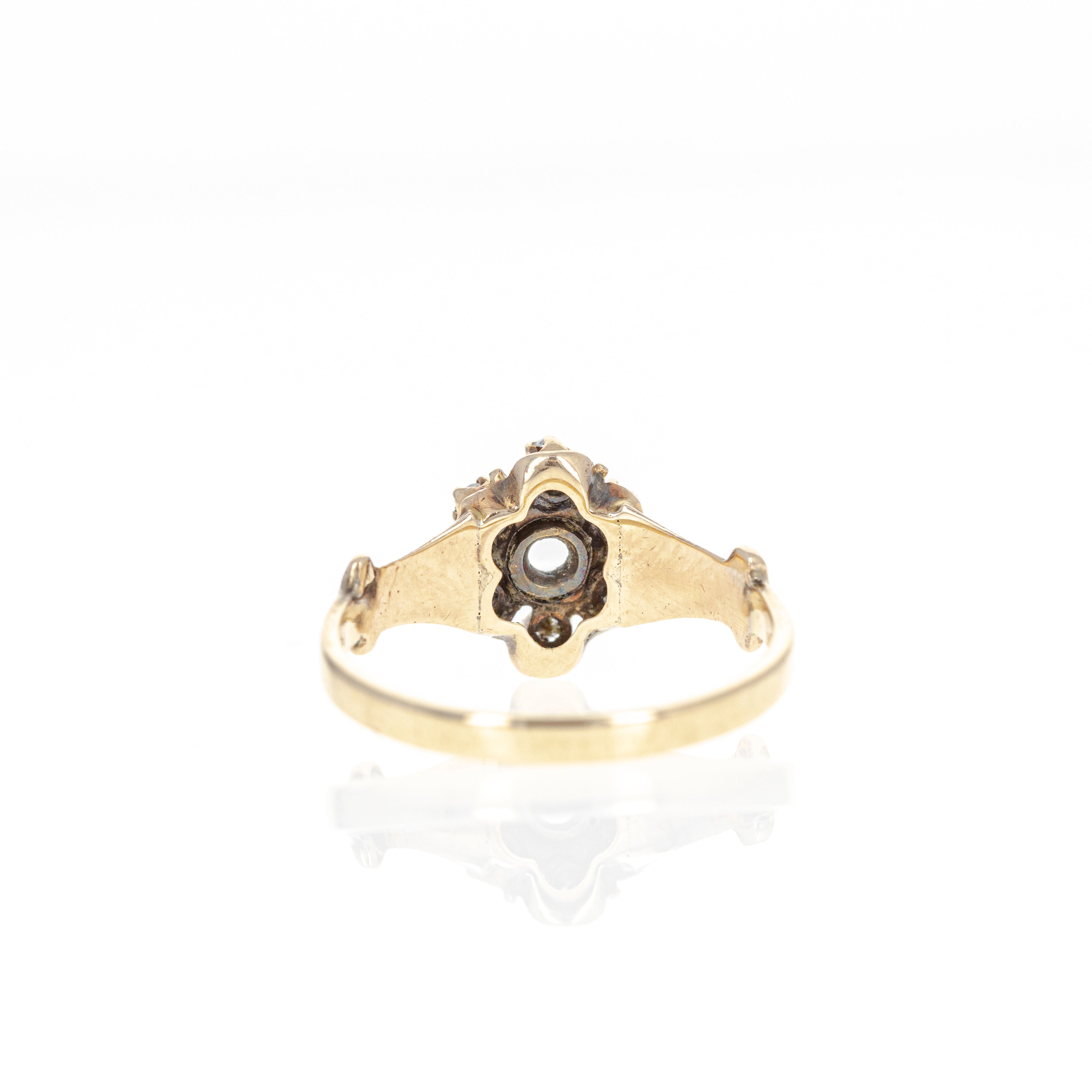 Victorian 14K Yellow Gold 0.40 Carat Moonstone Rose Cut Diamond Ring - Queen May