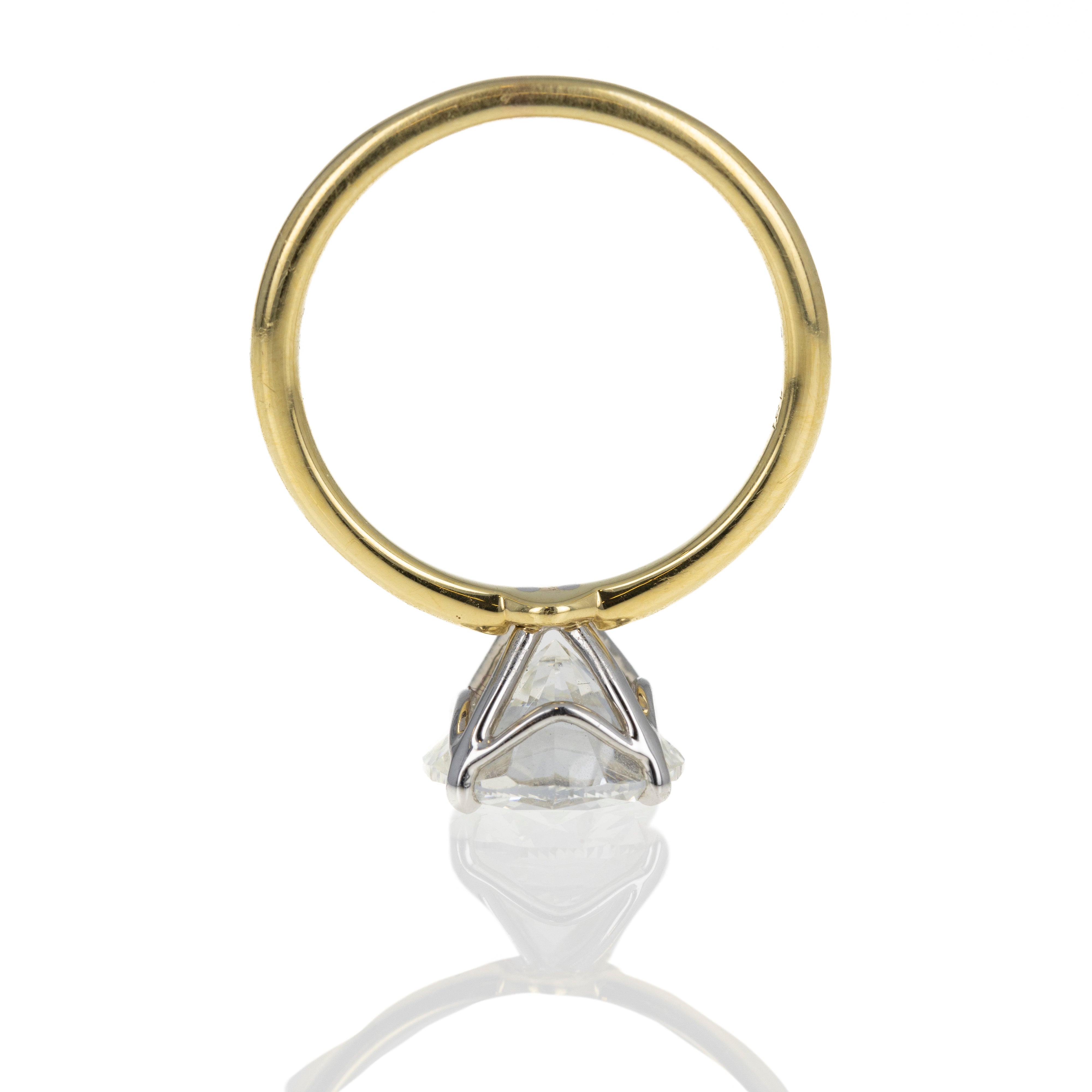 3.03 Carat Round Diamond Engagement Ring - Queen May