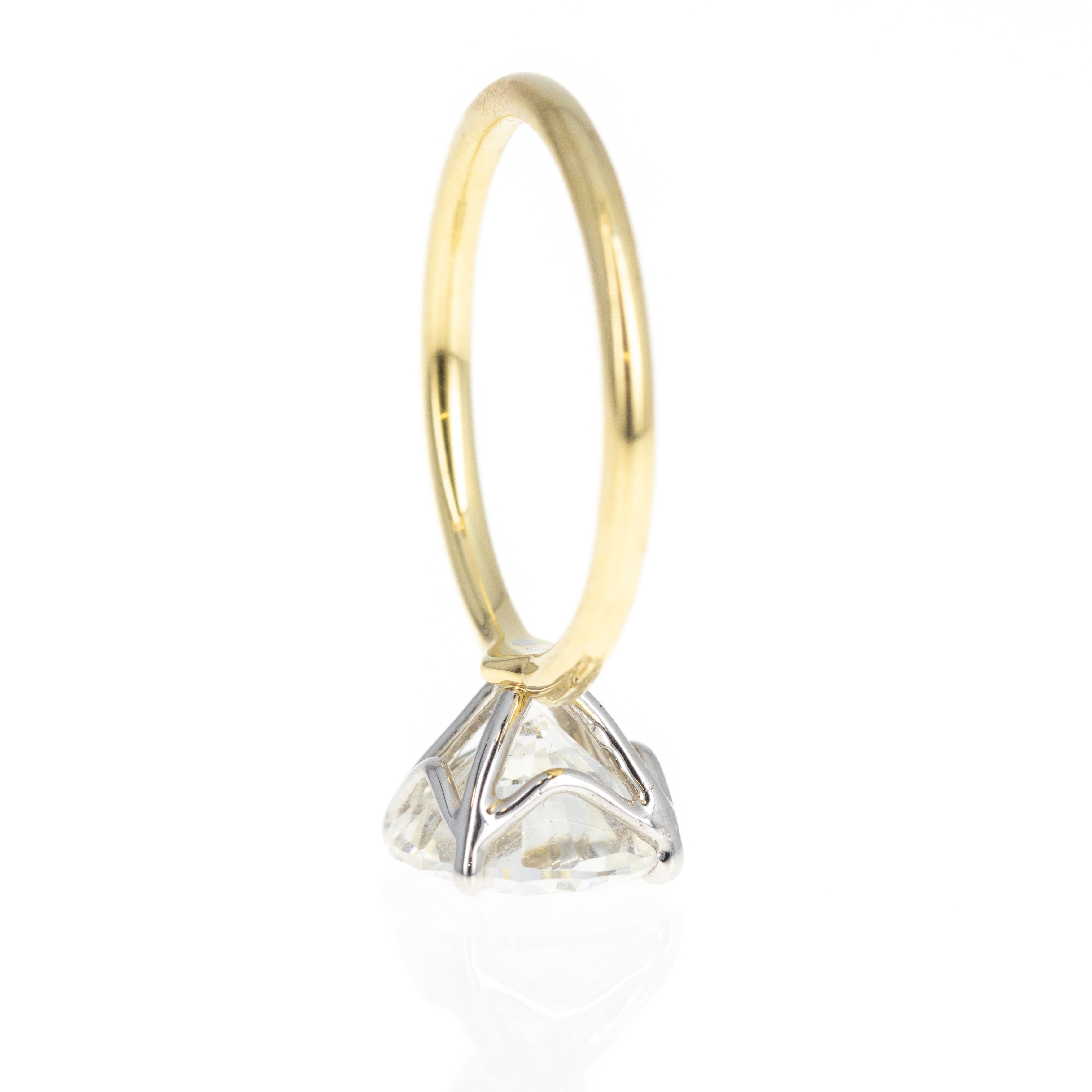 3.03 Carat Round Diamond Engagement Ring - Queen May
