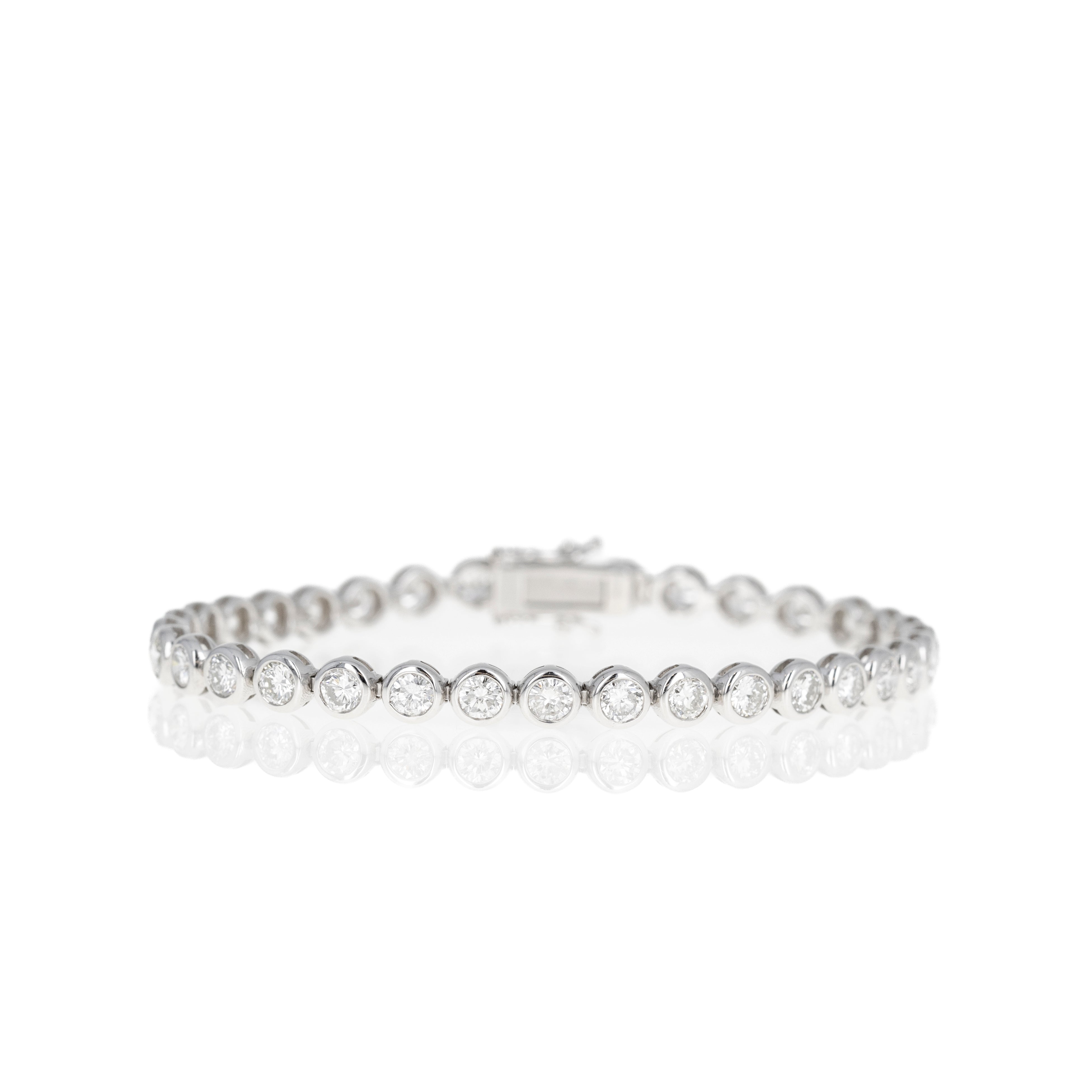 14K White Gold 5.50 Carat Round Diamond Bezel Tennis Bracelet - Queen May