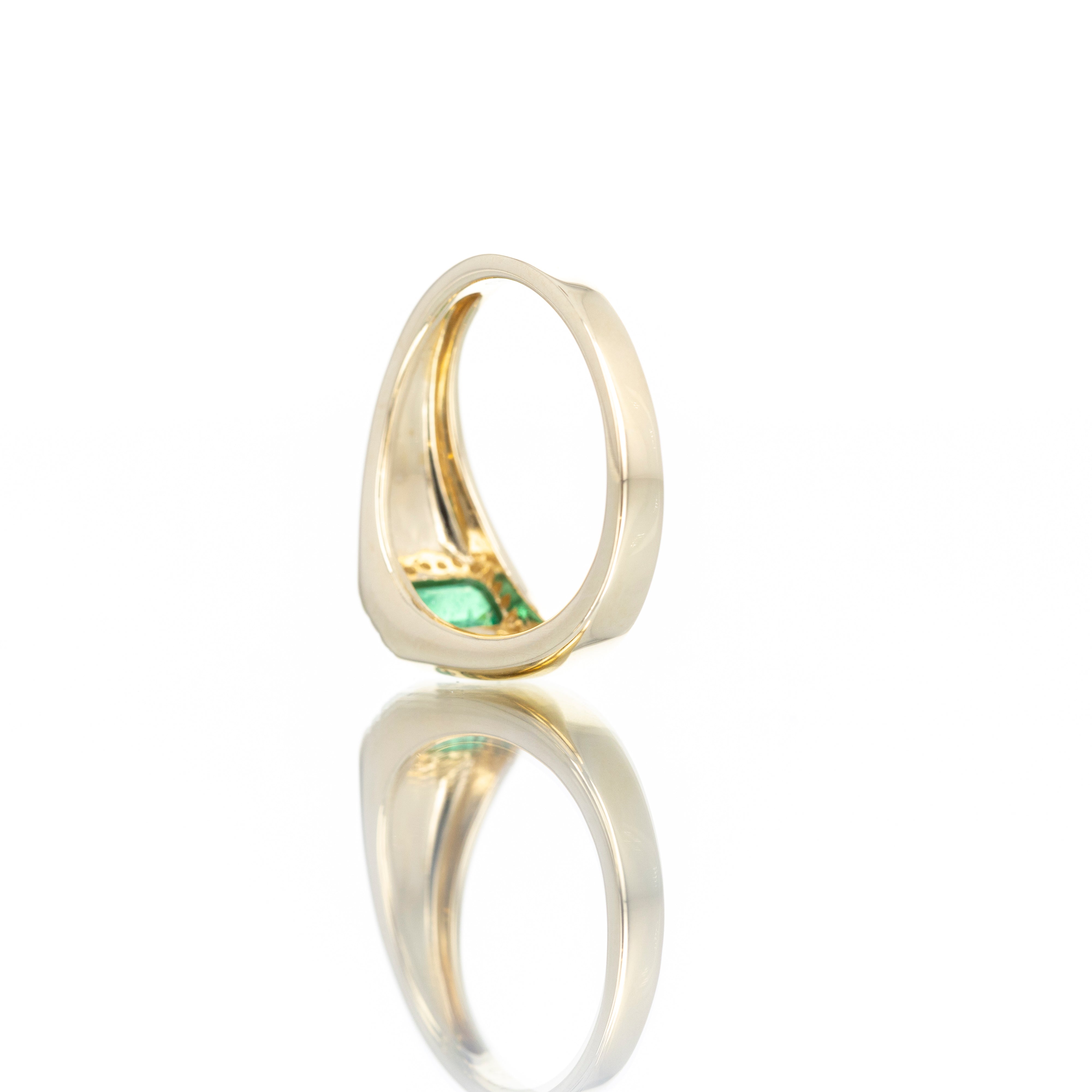 14K Yellow Gold 0.62 Carat Emerald Diamond Halo Ring - Queen May