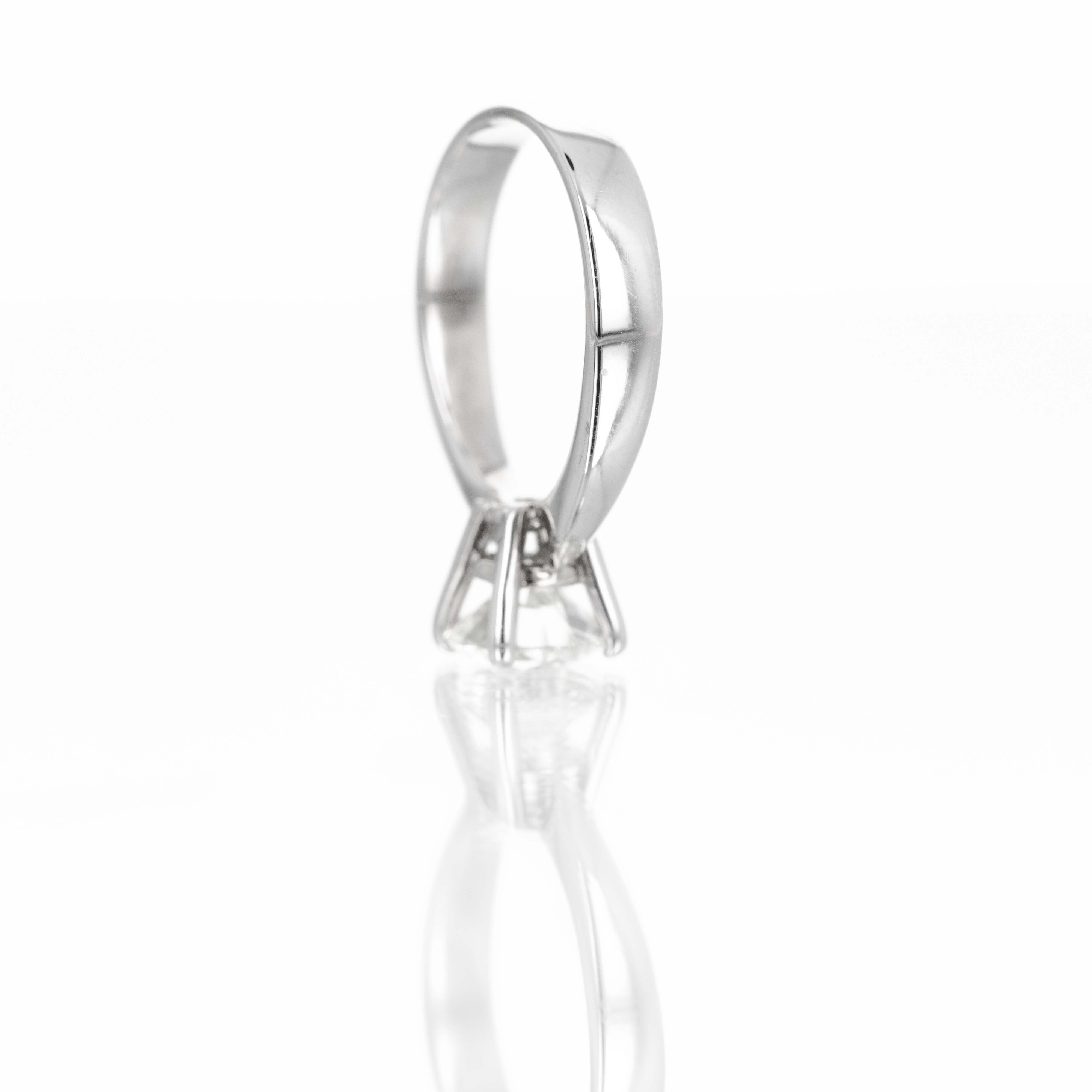 18K White Gold 1.30 Carat Round Diamond Solitaire Engagement Ring - Queen May