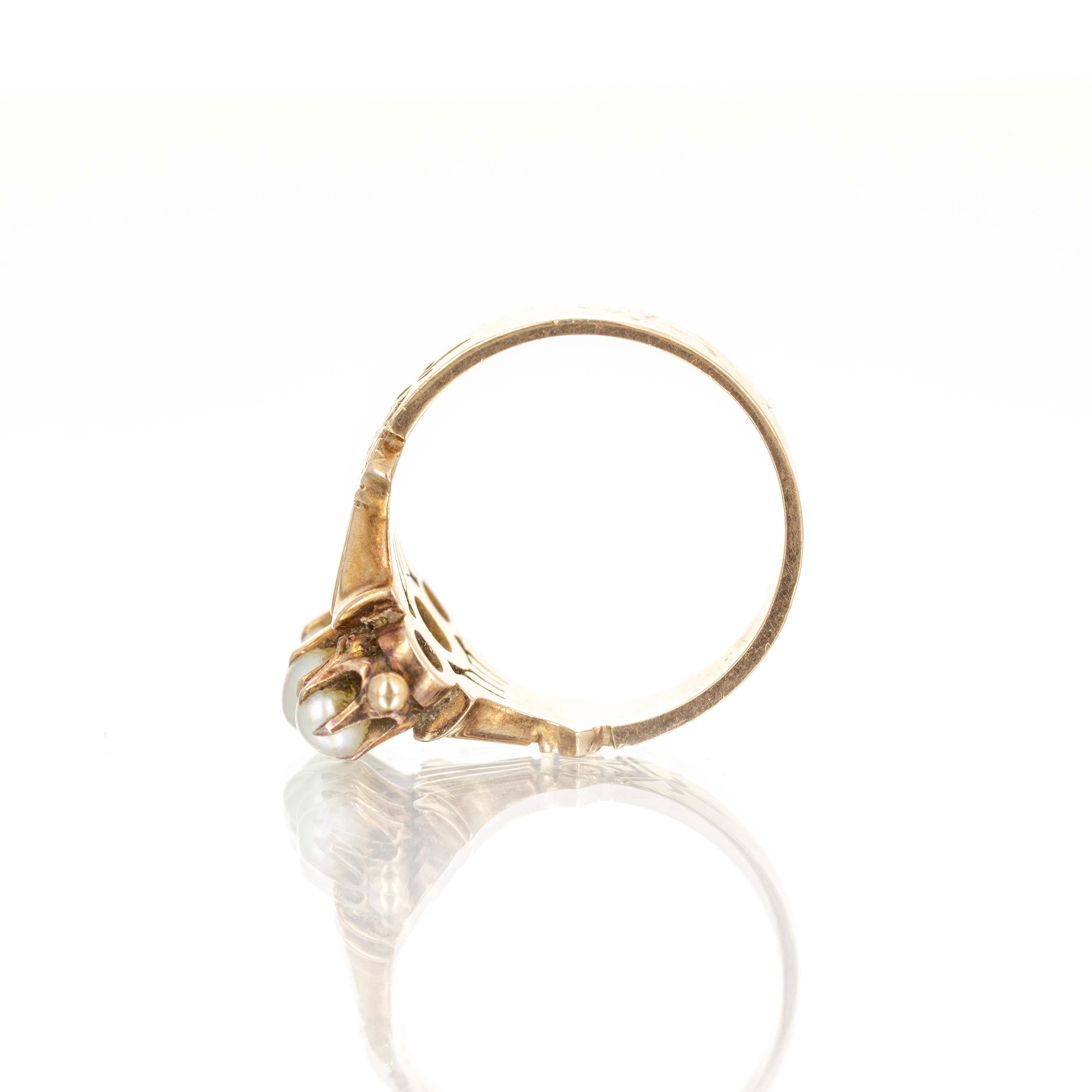 Victorian 14K Yellow Gold Pearl Engraved Ring - Queen May