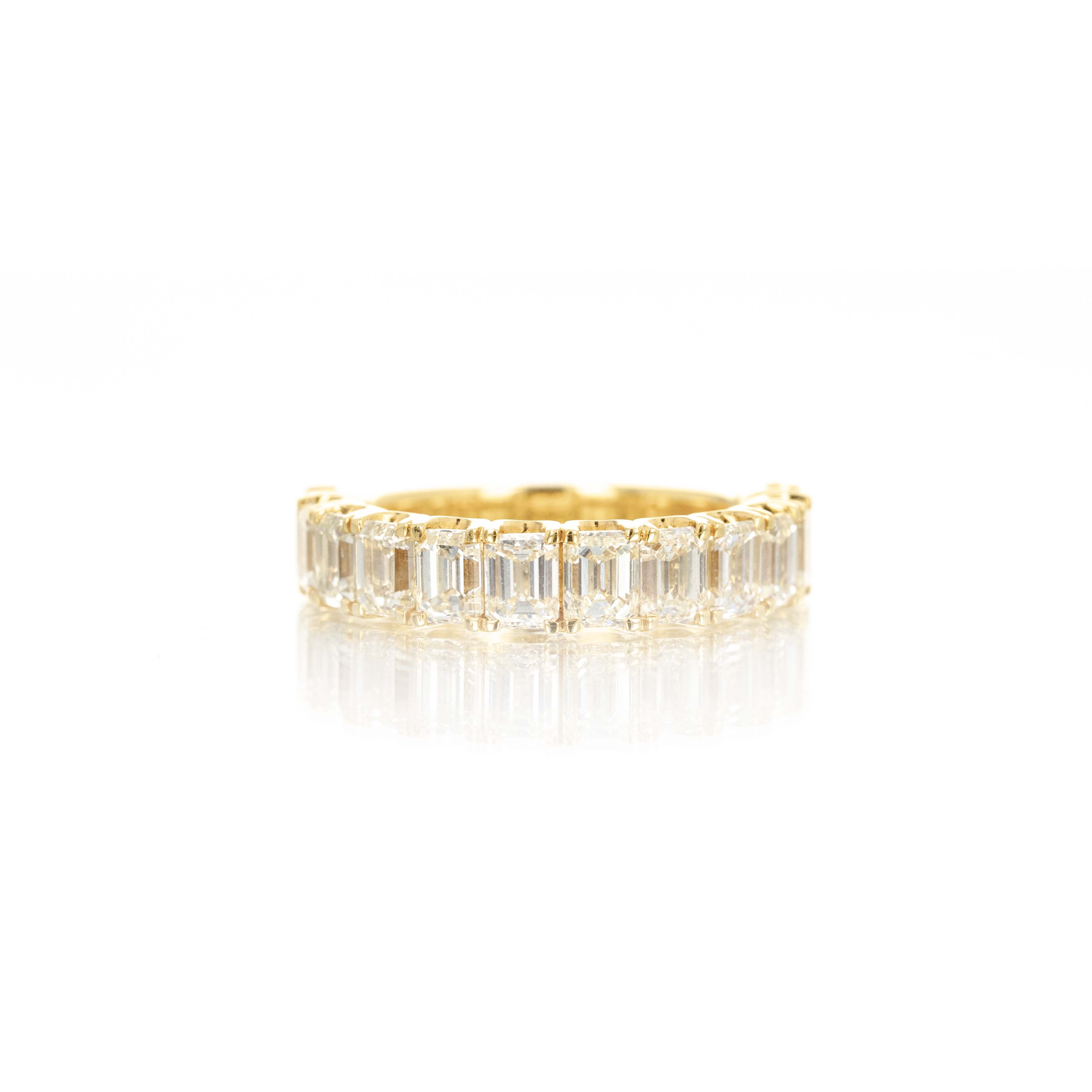 18K Yellow Gold 3.79 Carat Emerald Diamond Half Eternity Band - Queen May