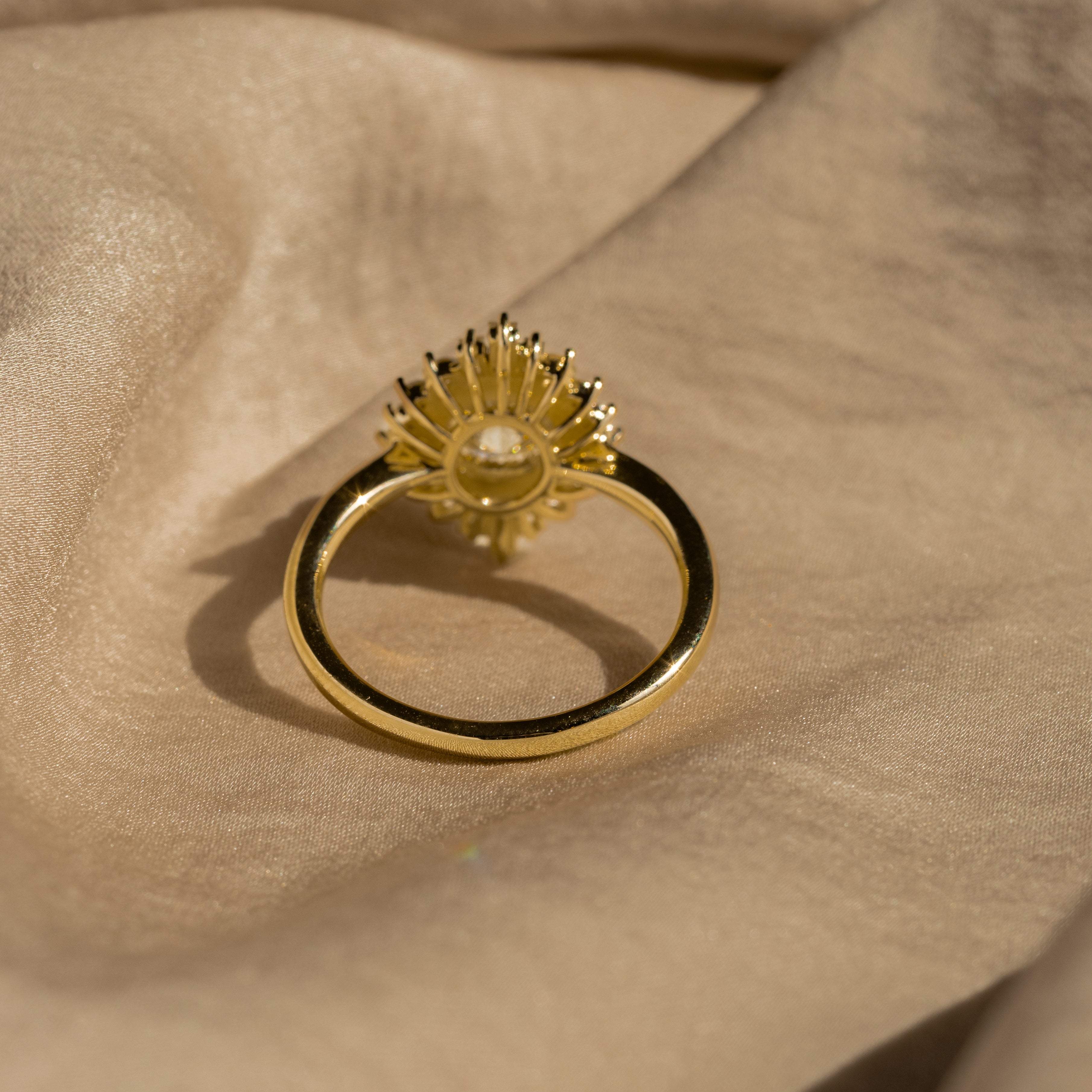 1.12 Carat Round Diamond Fan Ballerina Engagement Ring - Queen May