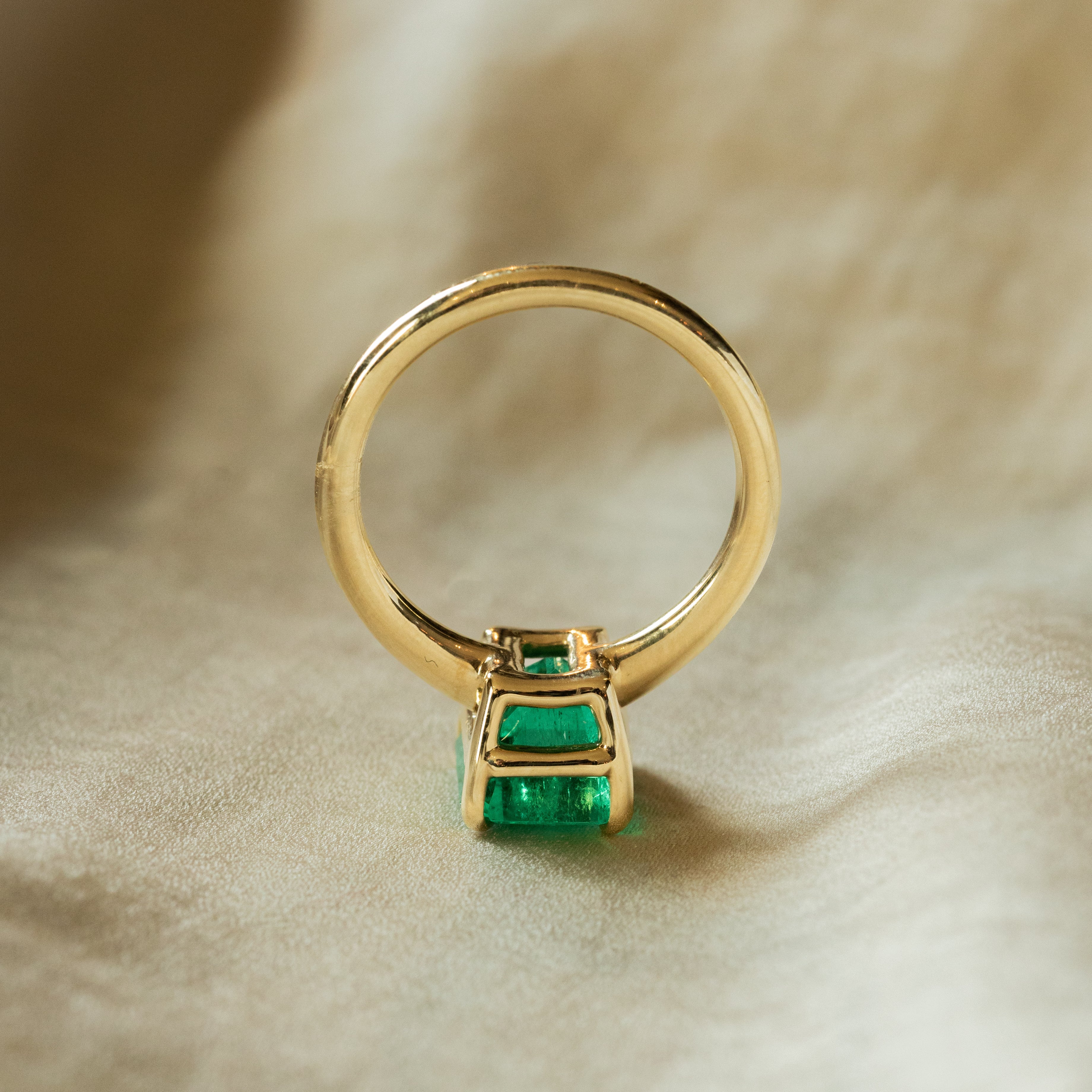 4 Carat Colombian Emerald Solitaire Ring AGL Certified - Queen May