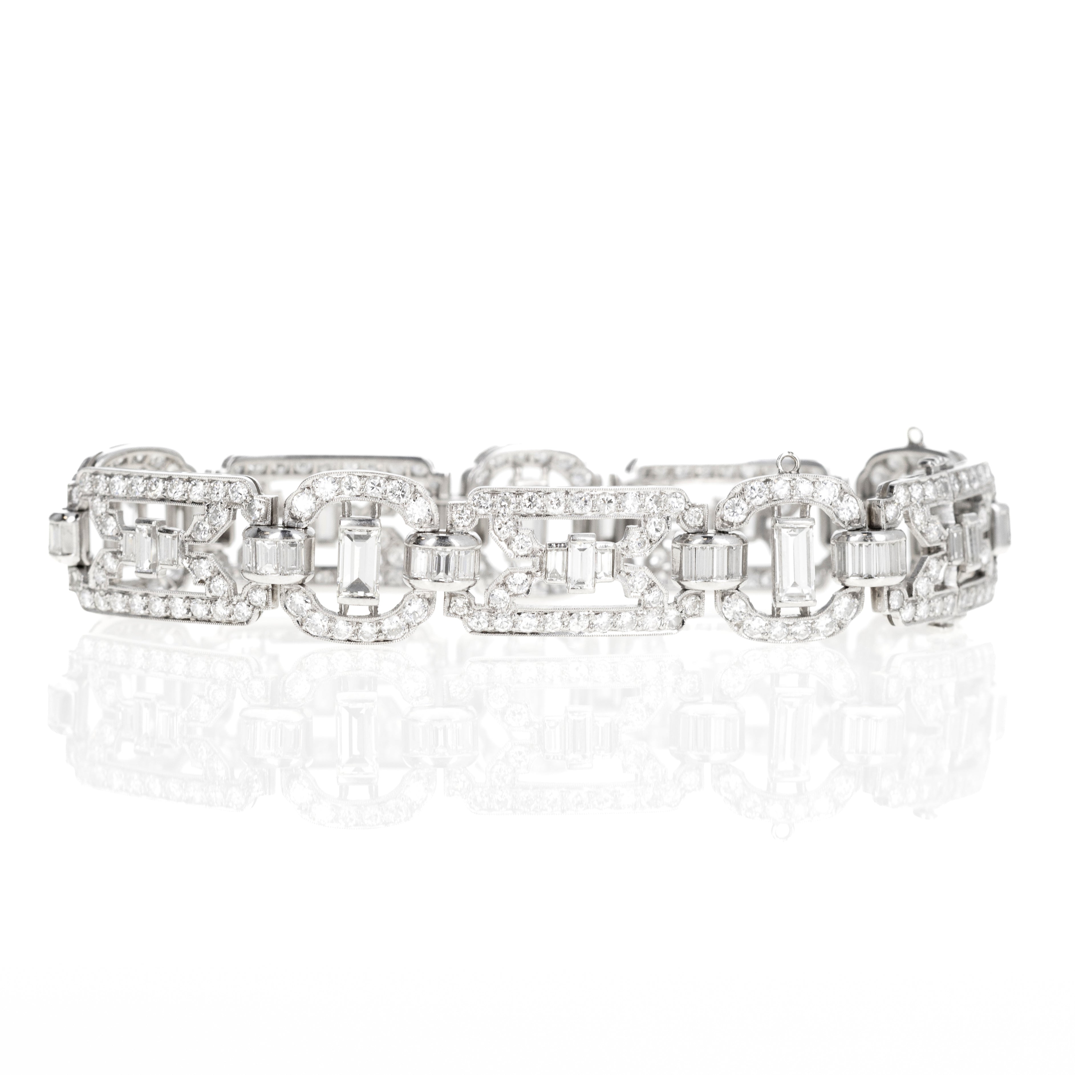 Art Deco Platinum 10.53 Carat Baguette Diamond Bracelet - Queen May