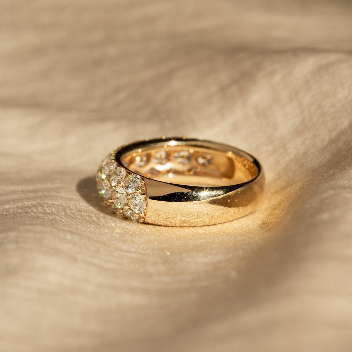 18K Yellow Gold 2 Carat Diamond Pave Band - Queen May