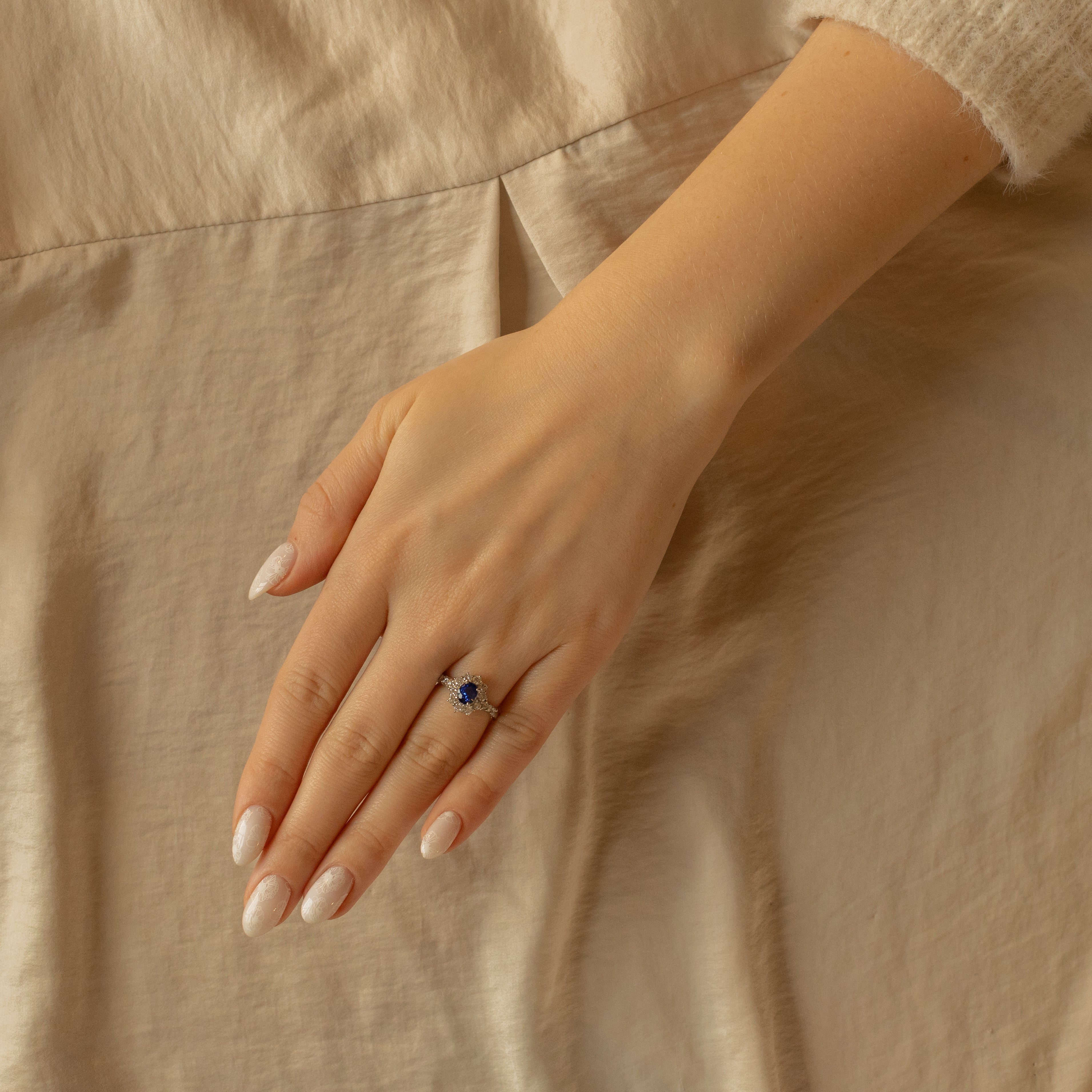 1.16 Carat Oval Natural Sapphire & Diamond Halo Ring - Queen May