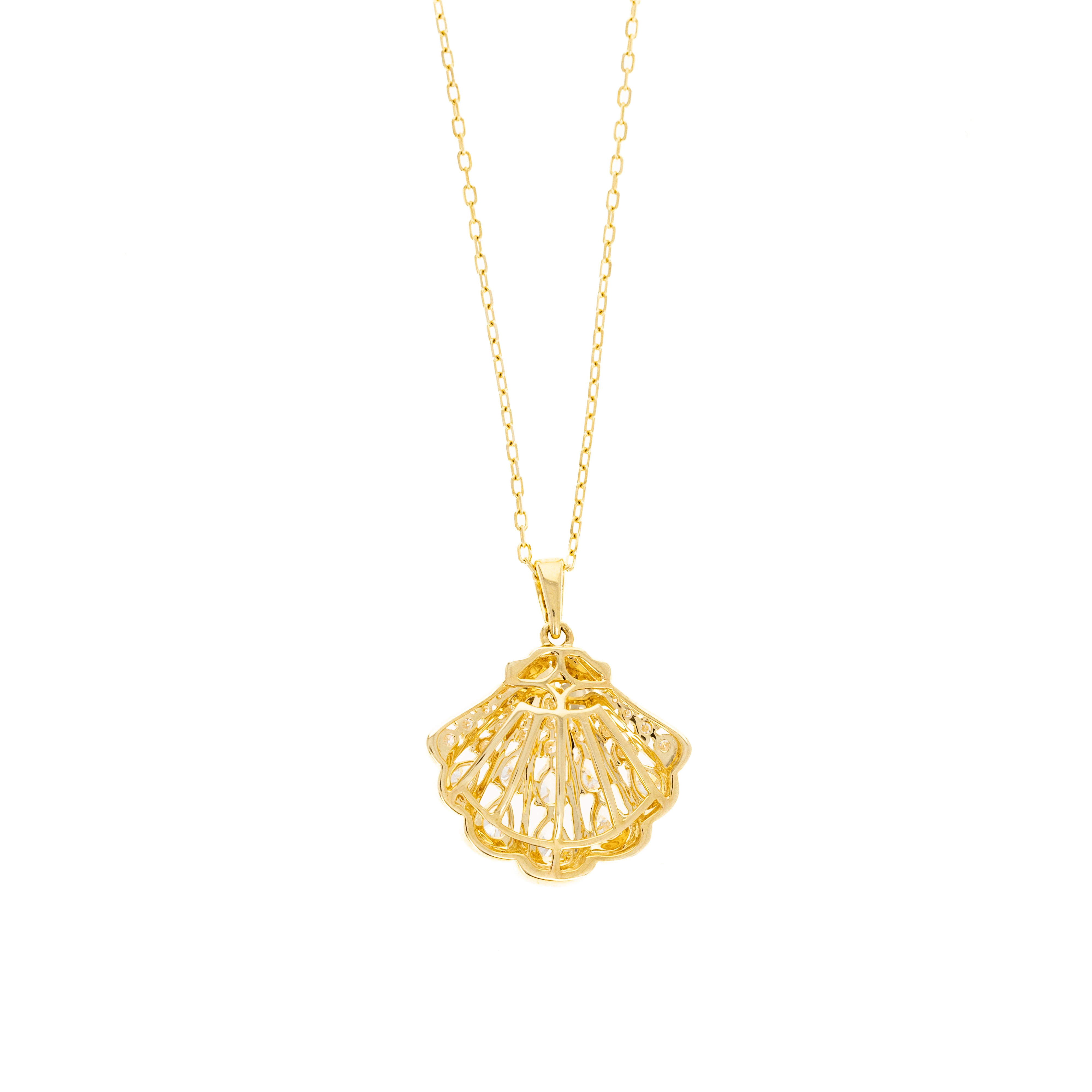 Lab Grown Diamond Pear Seashell Pendant Necklace - Queen May