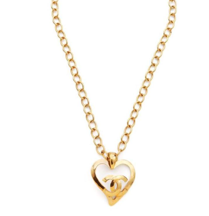 Chanel 1995P Toggle CC Heart Necklace - Queen May