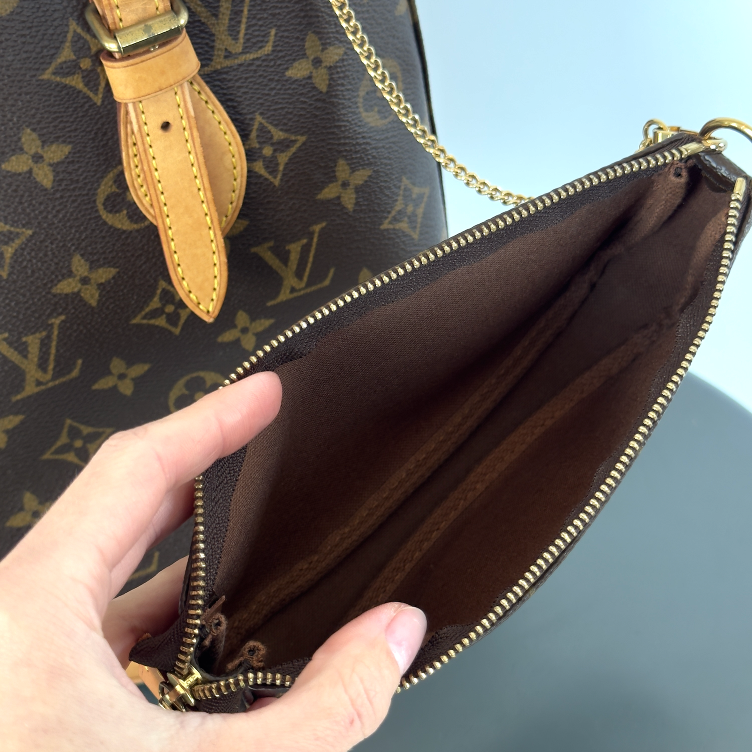 Louis Vuitton Monogram Marais Petite Bucket Bag PM With Pouch - Queen May
