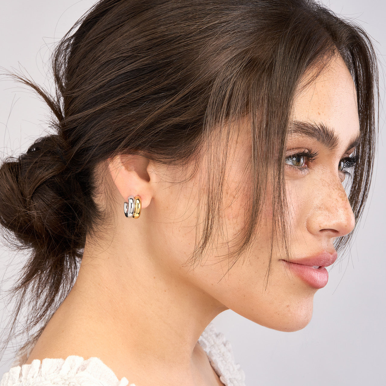 14K Gold Two-Tone 15mm Small Double Open Hoop Earrings - Queen May