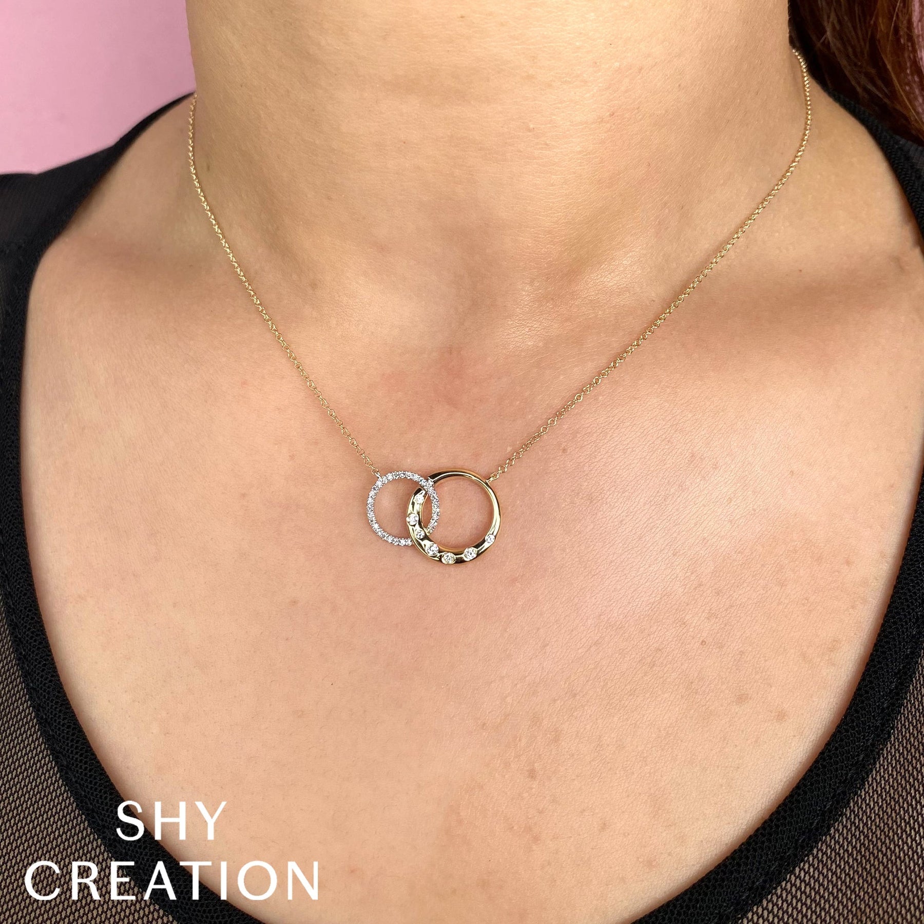 14K Gold Two-Tone Diamond Interlocking Circles Necklace - Queen May