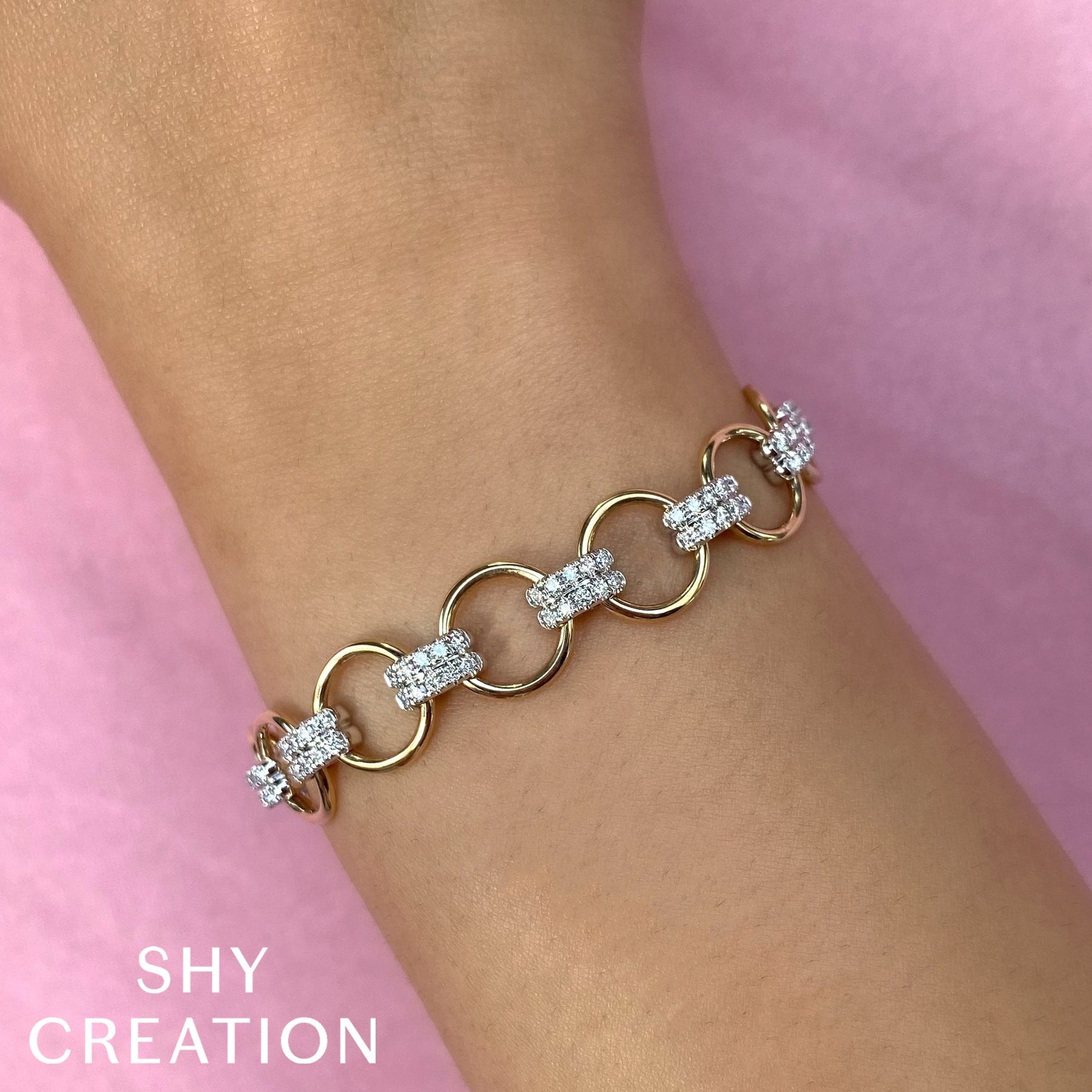 14K Gold 1.63 Carat Diamond Circle Link Bracelet - Queen May