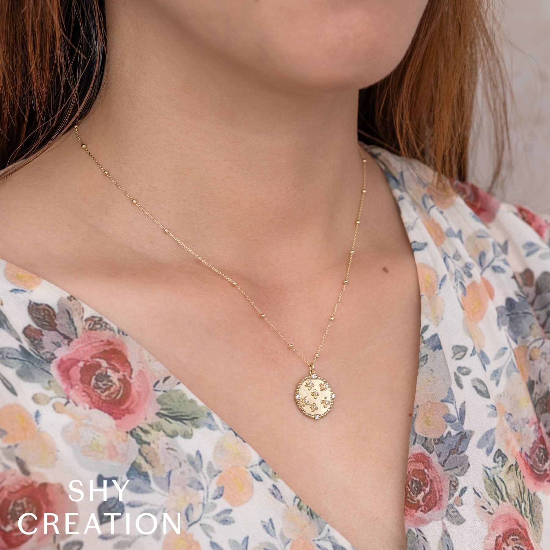 14K Yellow Gold 0.13 Carat Diamond Flower Medallion Necklace - Queen May