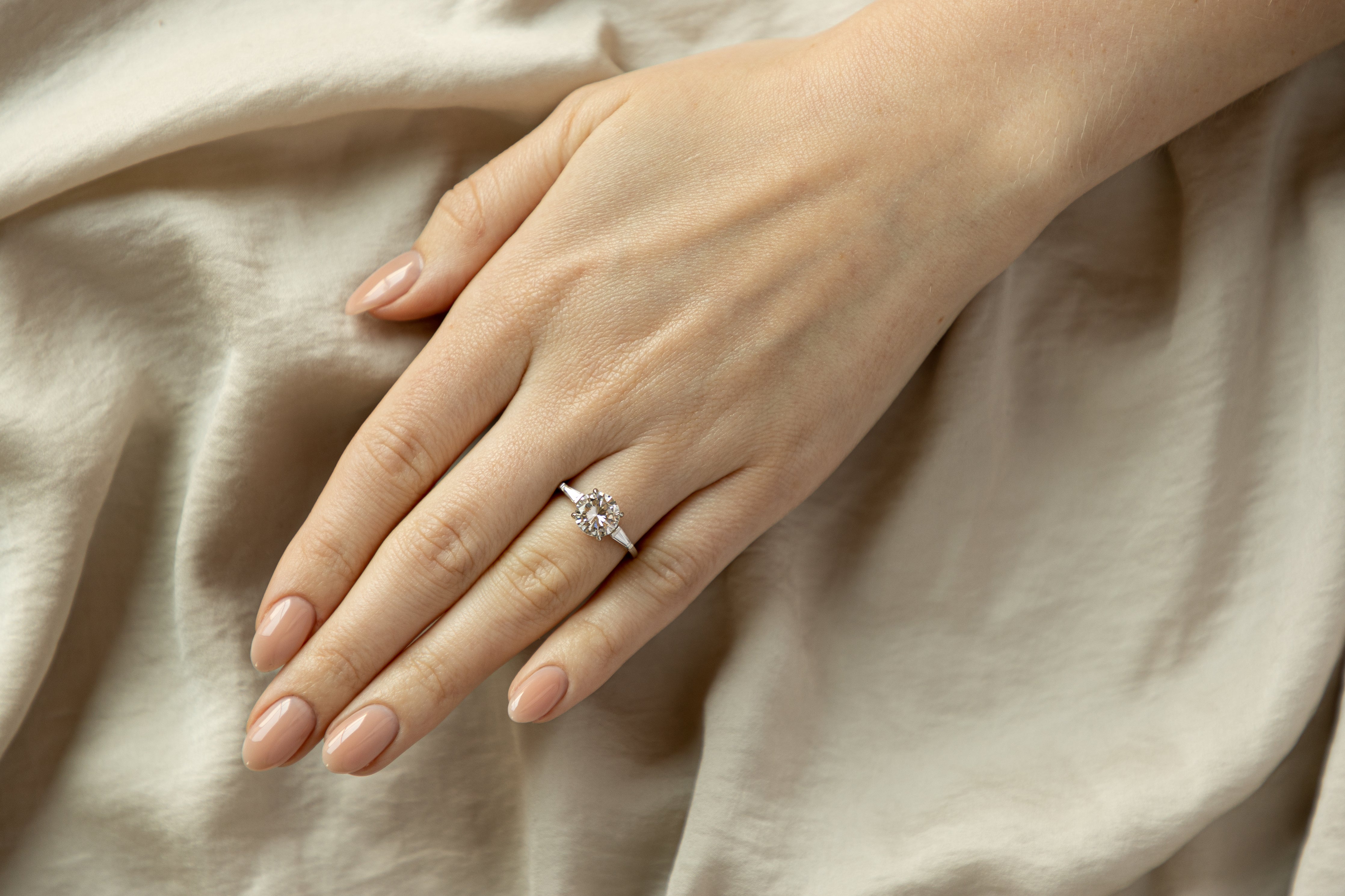 Platinum 2.03 Carat Round Brilliant Cut Diamond Tapered Baguette Engagement Ring - Queen May