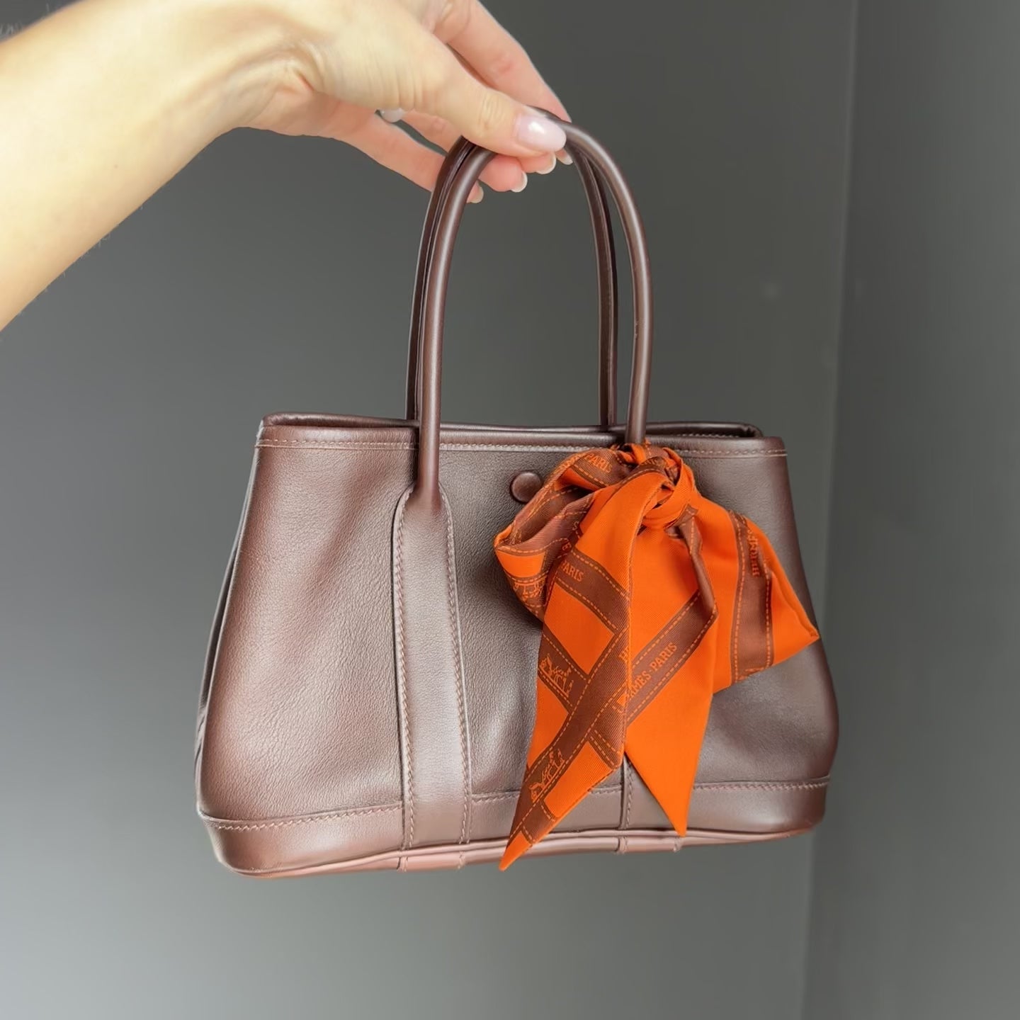 Ultra Rara Hermes Chocolate Swift Leather+Bolduc Twilly Garden Party TTPM Twilly Included - Queen May