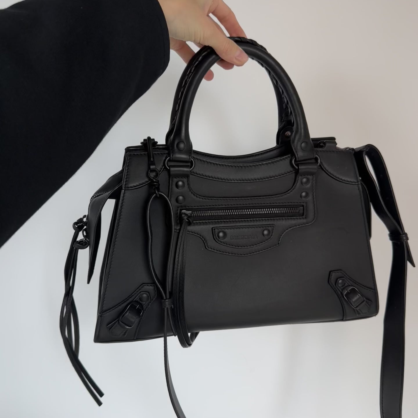 Balenciaga Leather Neo Classic City Bag - Queen May