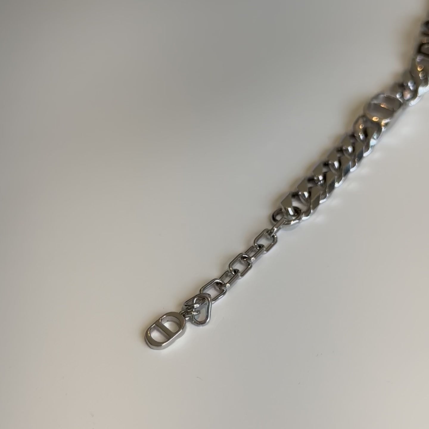 Christian Dior Italic Chain Link Bracelet - Queen May