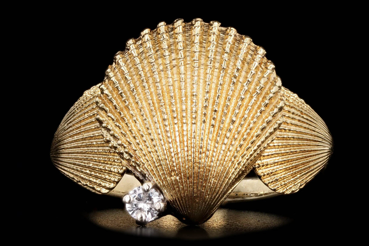 14K Yellow Gold Diamond Seashell Ring - Queen May